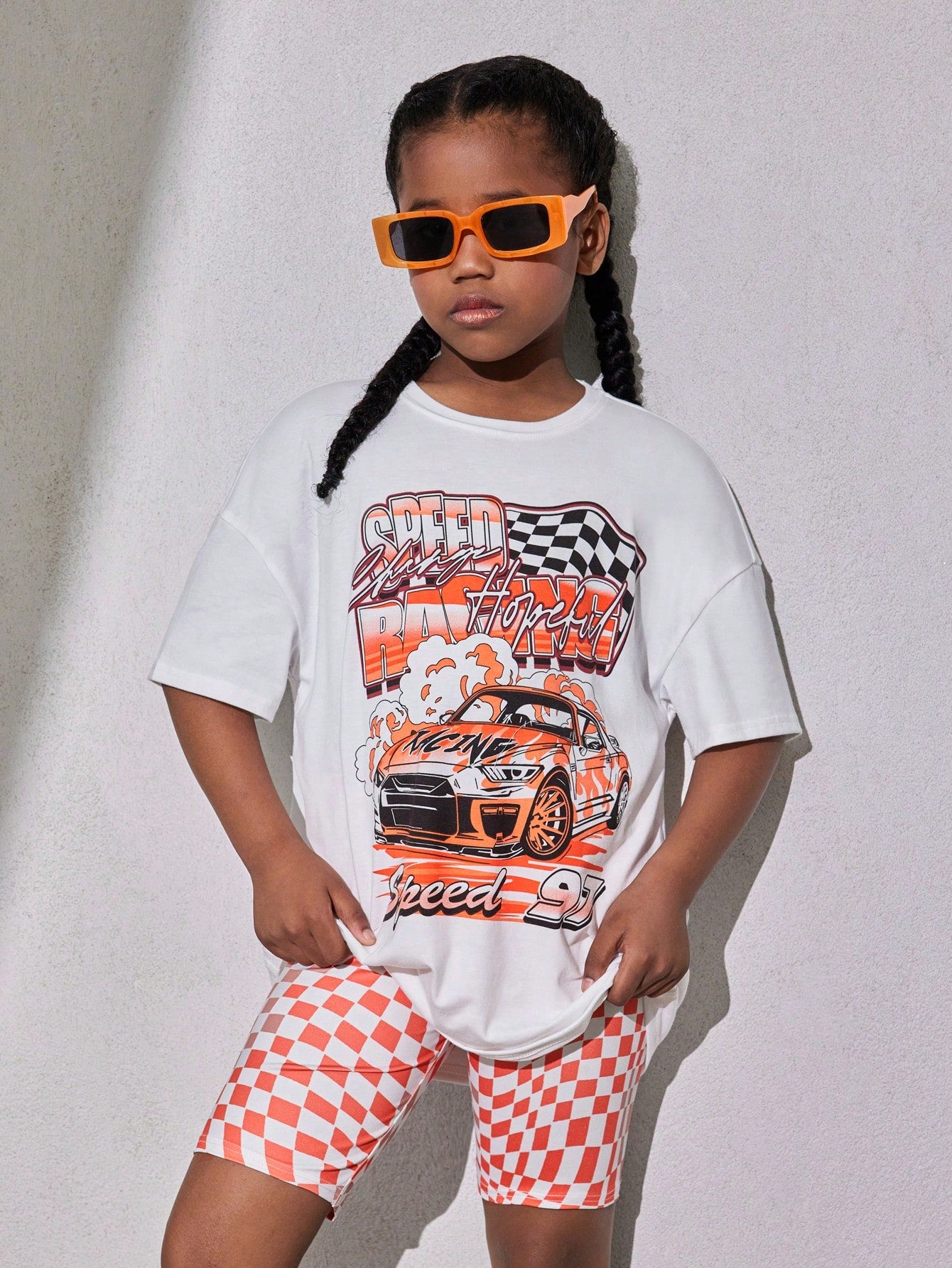 Tween Girl Cool Street Style Knit Round Neck Short Sleeve T-Shirt And Plaid Pattern Shorts Set