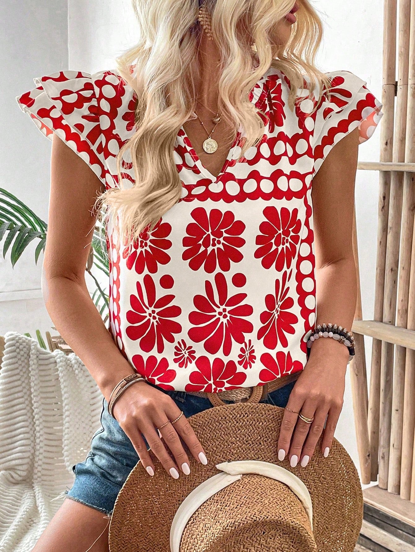 Women's Sleeveless V-Neck Blouse With All-Over Print