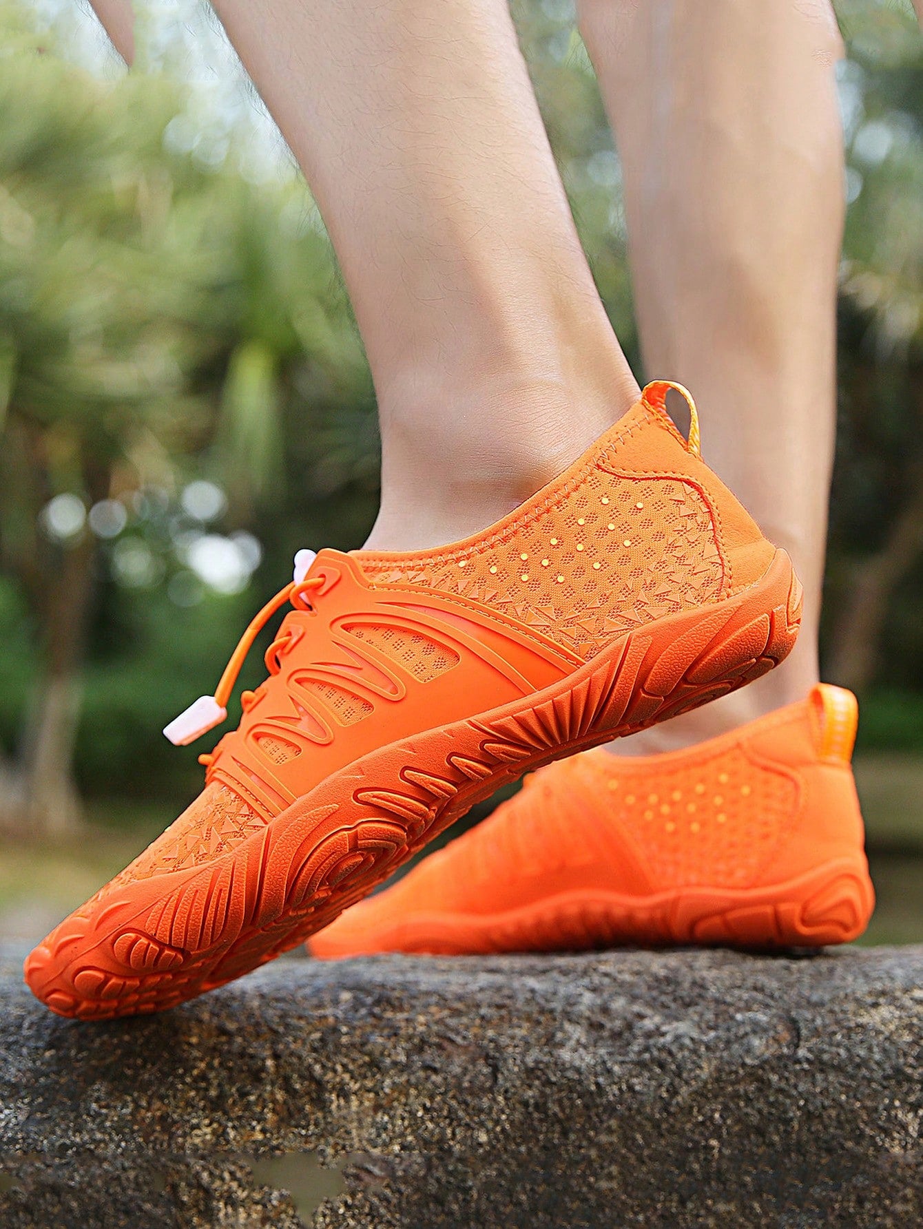 Comfortable And Fashionable Casual Swimming And Hiking Shoes For Teenage Boys