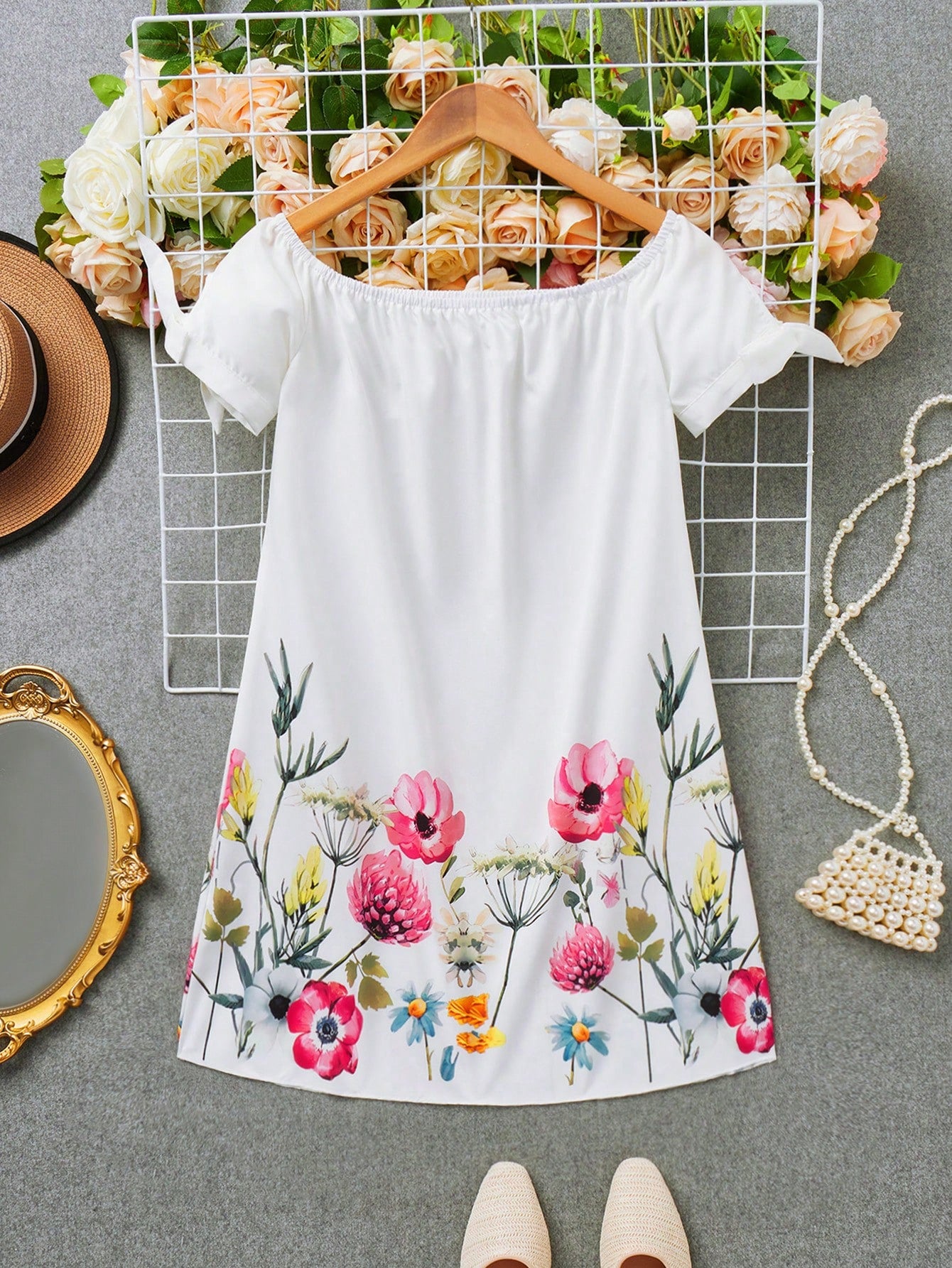 Positioning Flower Print Dress With Bowknot Decoration