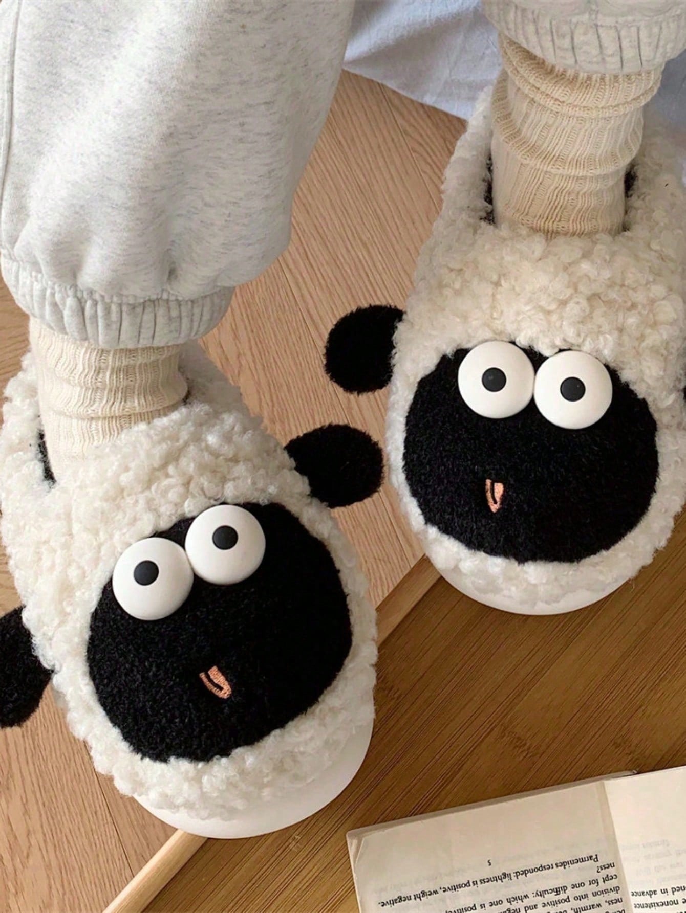 Ladies' Winter Cute Bear Anti-Slip Thick Bottom Home Slippers With Fun 3D Animal Design, Keep Feet Warm