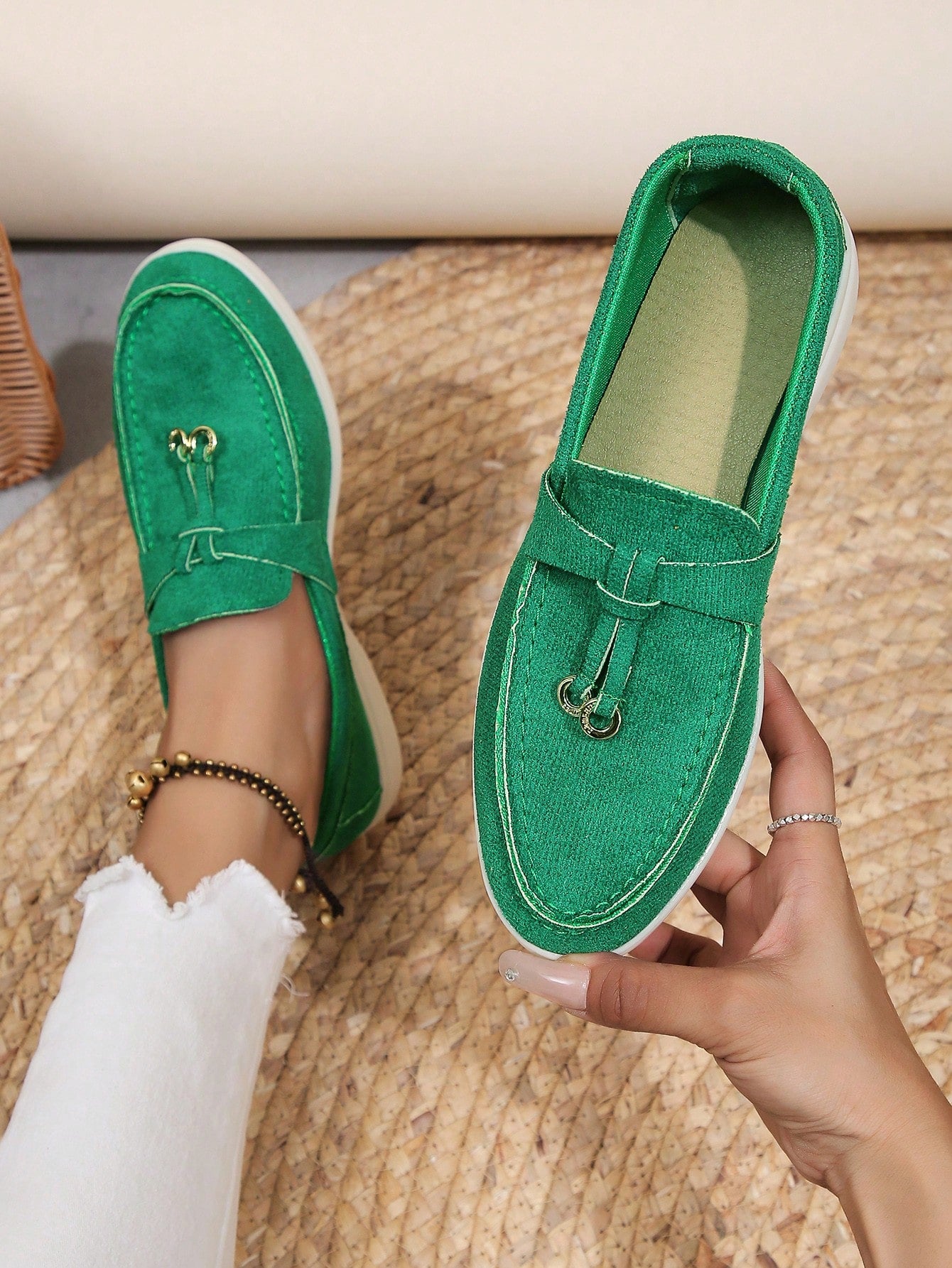 Women's Comfortable And Fashionable Solid Color Round Toe Slip-On Loafers, Multiple Colors Available, Green, Soft And Comfortable Flat Shoes For Casual Wear