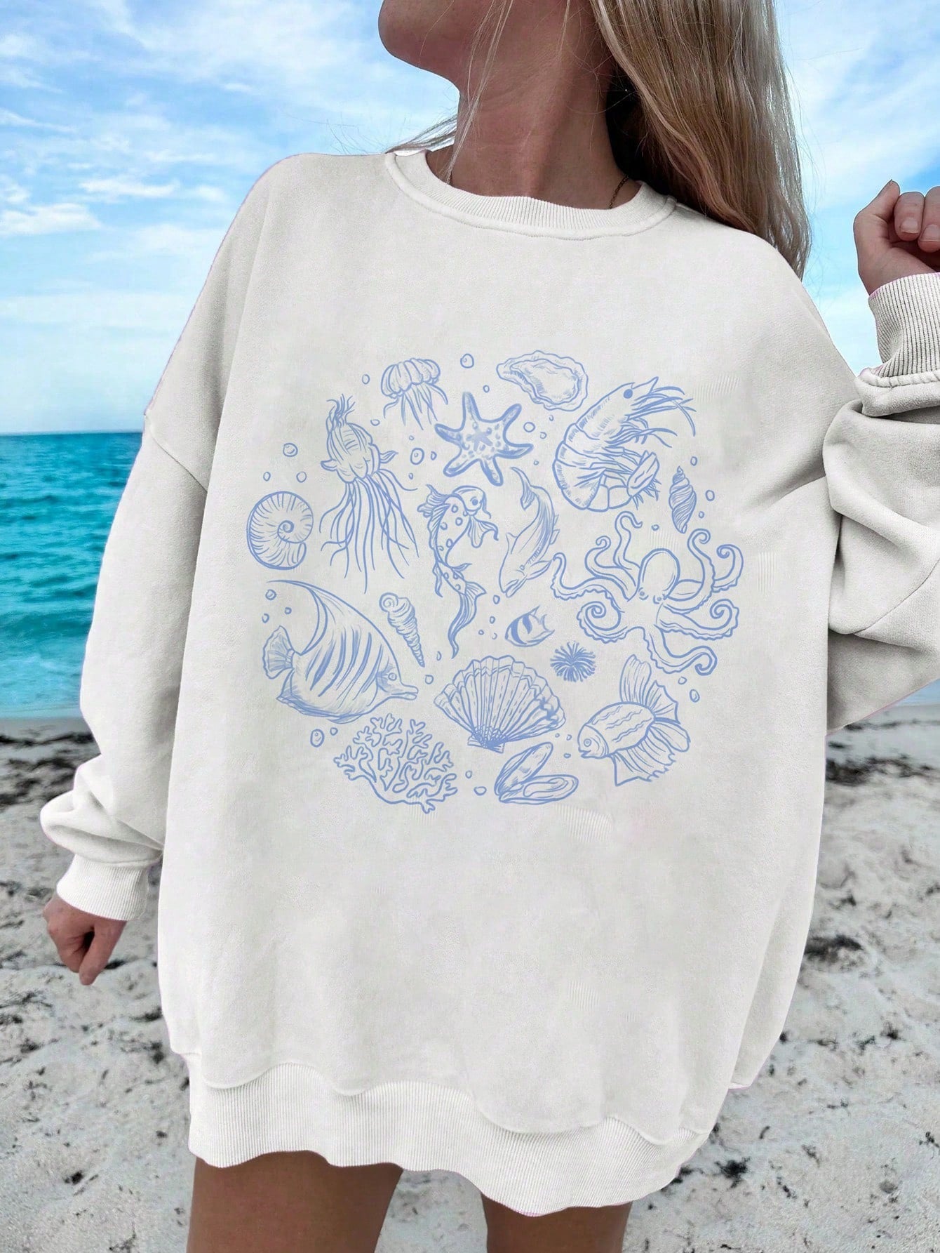 Casual Blue Striped Marine Life Printed White Round Neck Oversize Loose Women's Sweatshirt, Long Sleeve