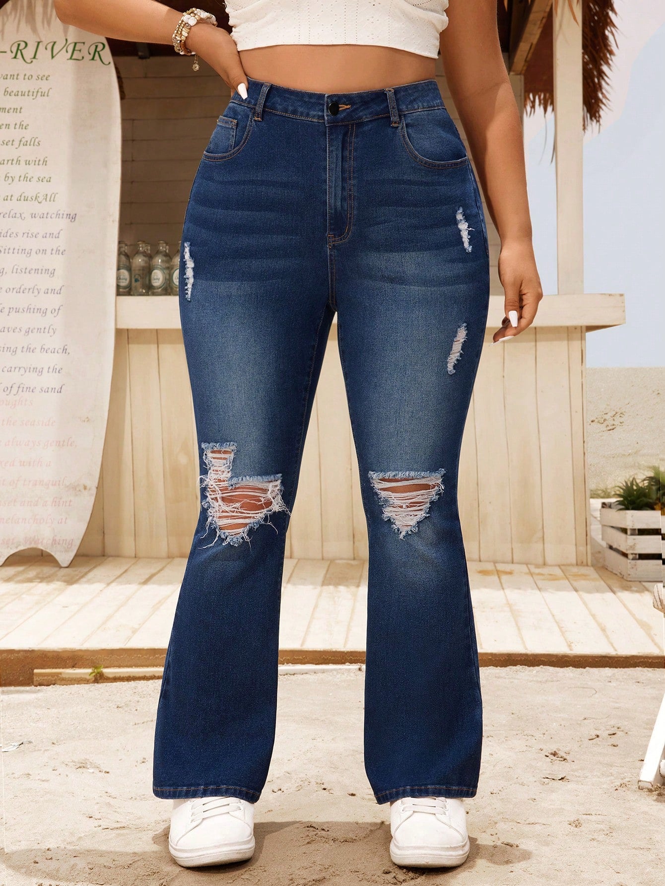 Plus Size Women's Casual Simple Solid Color Distressed Jeans