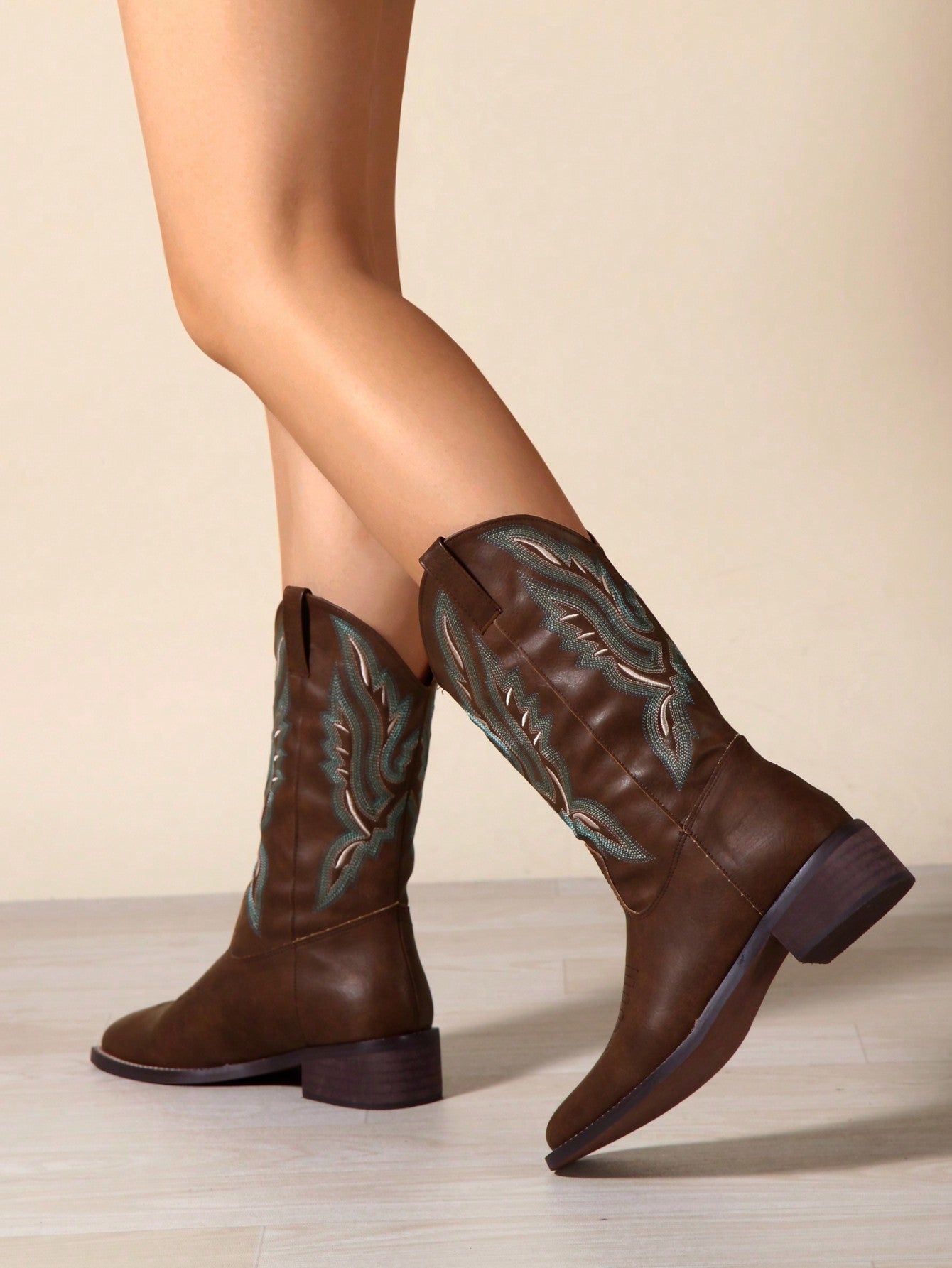 Women's Square Toe Slip-On Mid-Calf Western Boots, Low Heel Flat Brown Embroidered Booties For Autumn/Winter