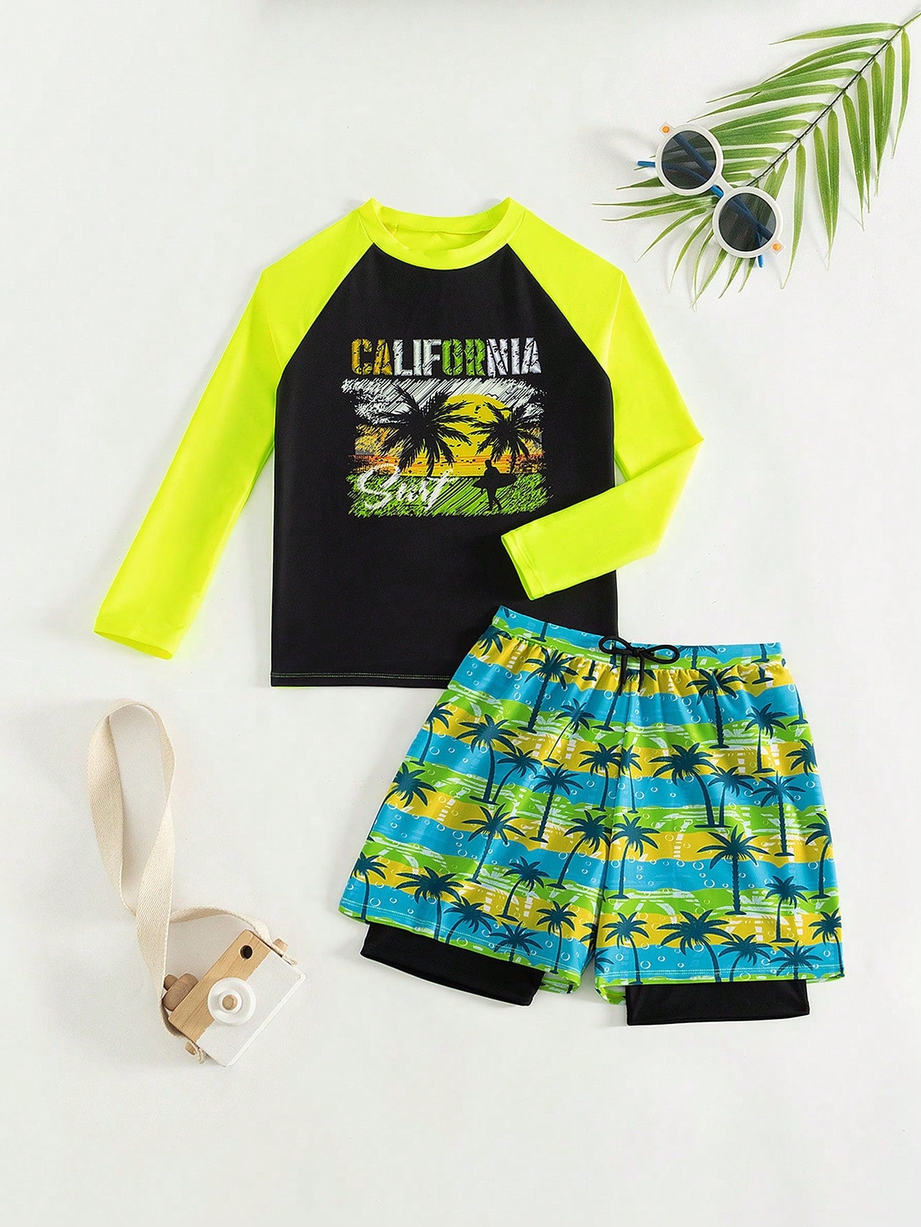 Tween Boy Round Collar Long Sleeve Swimwear Top With All-Over Print + Swimming Trunks Set