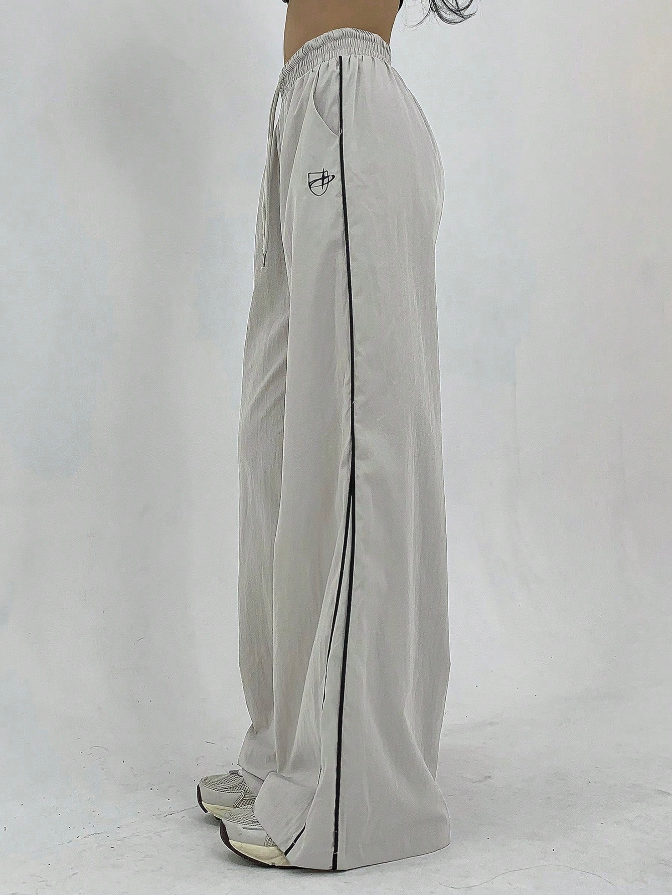 Women's Side Striped Drawstring Waist Long Pants