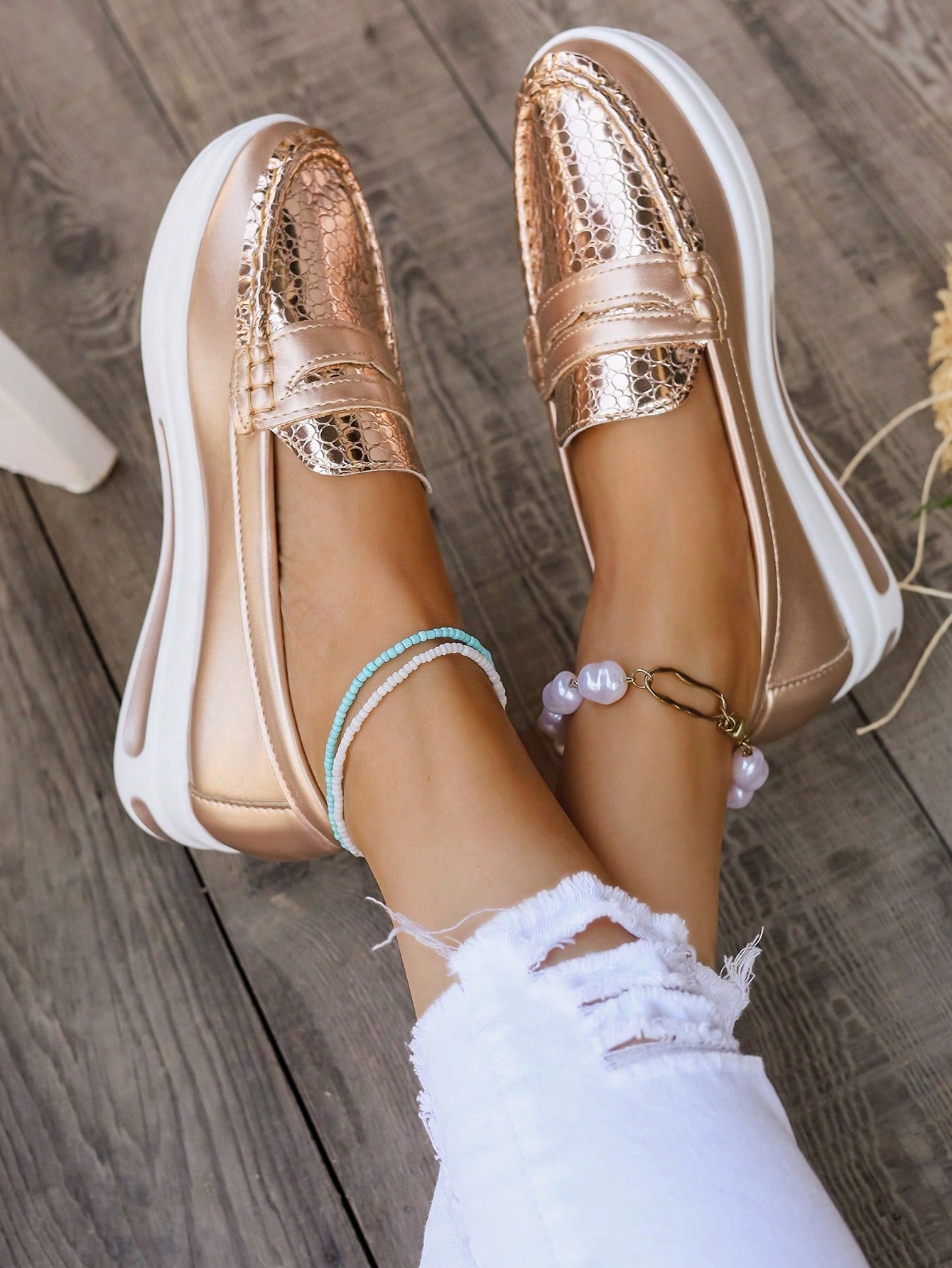 2024 Cross-Border Plus-Size European And American Comfortable Snake Pattern Metallic Color Series Casual Wedge Heel Shoes, Popular Style
