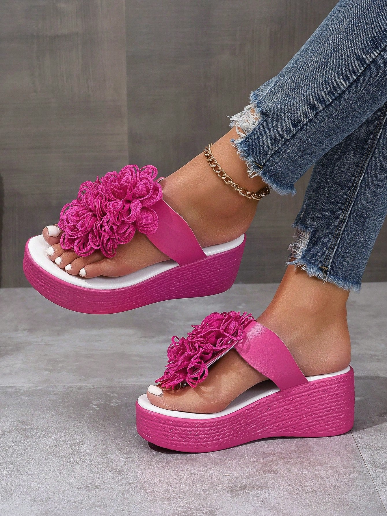 New Women's Casual Slip-On Flower Wedge Heel Thick Bottom Half-Slipper Sandals With Soft Sole