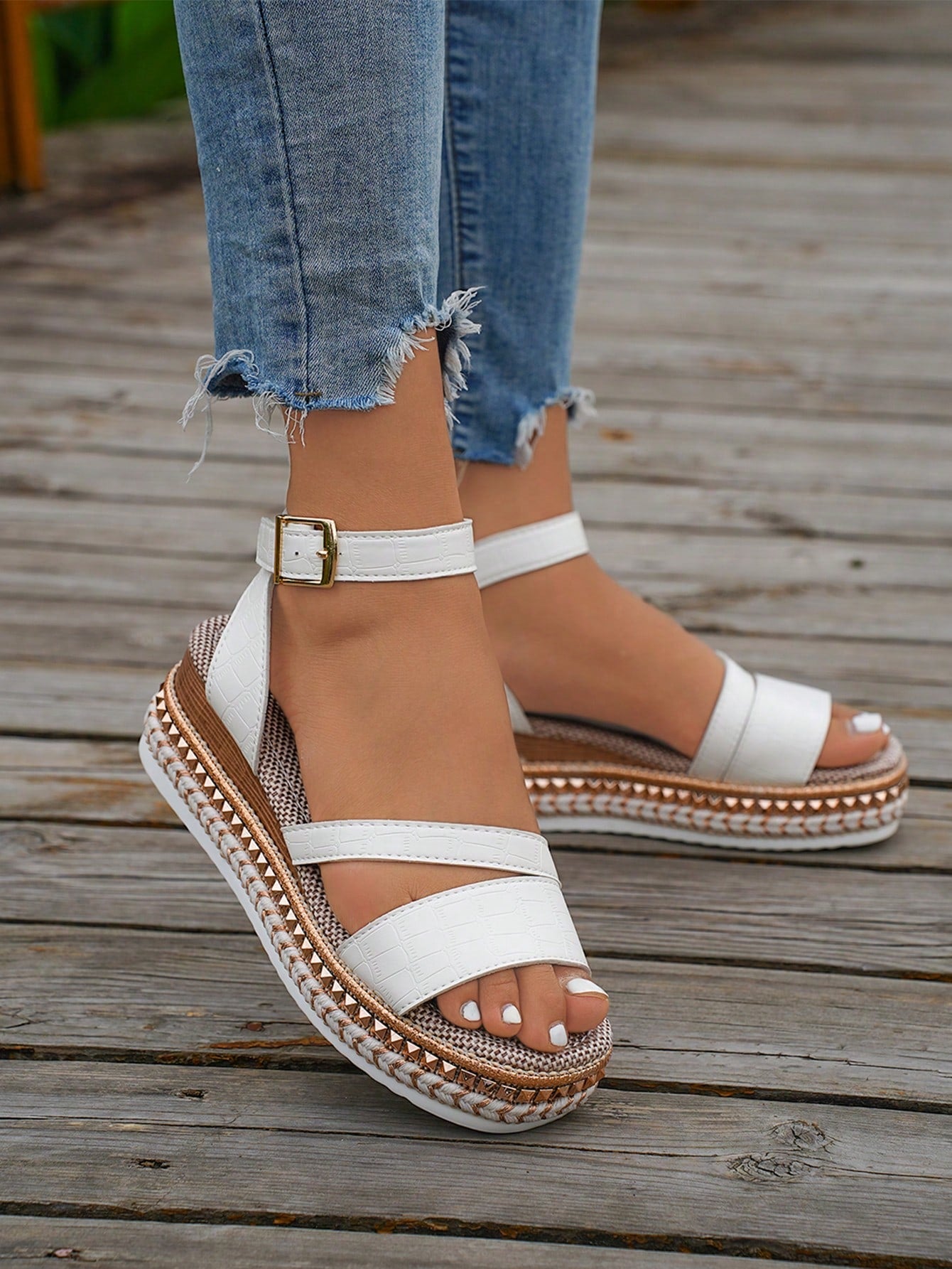 Women's Platform Wedge Sandals (Run Small 1 Size), Round Toe Rivets, Simple T-Strap, Straw Rope Chunky Sandals, Beige, Large Size