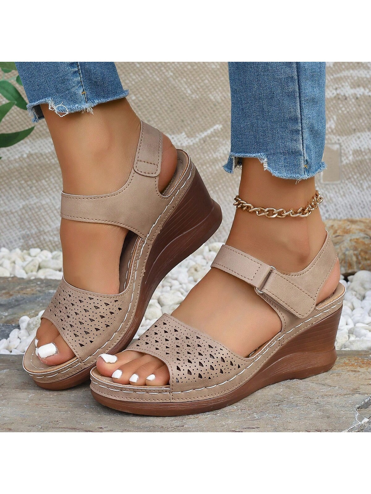 2024 New Arrival Laser-Cut Single Buckle Slingback Comfortable Sandals With Wedge Heels