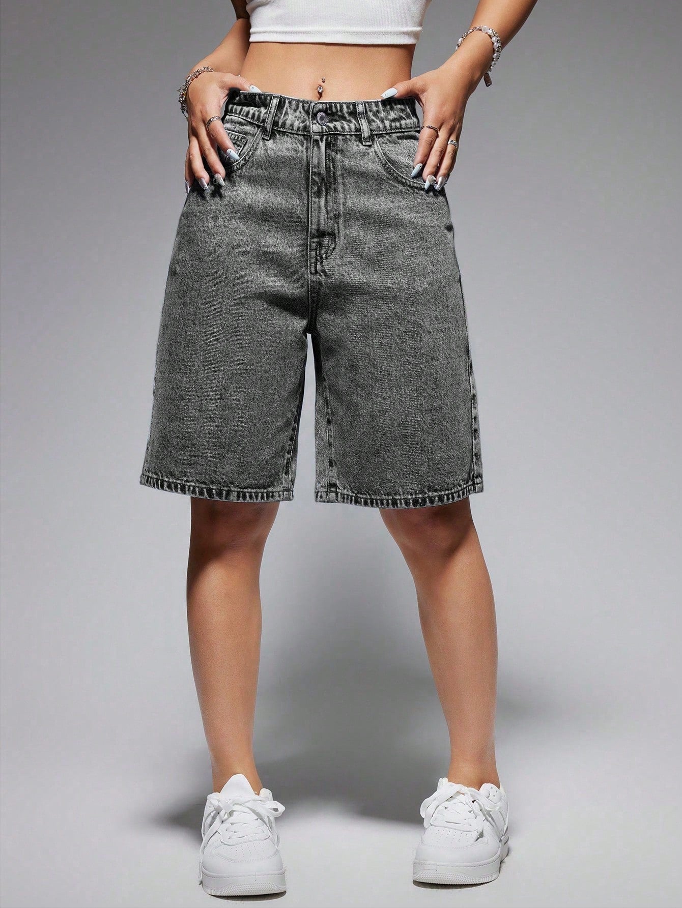 Solid Color Straight Leg Denim Shorts With Diagonal Pockets, Mom Shorts