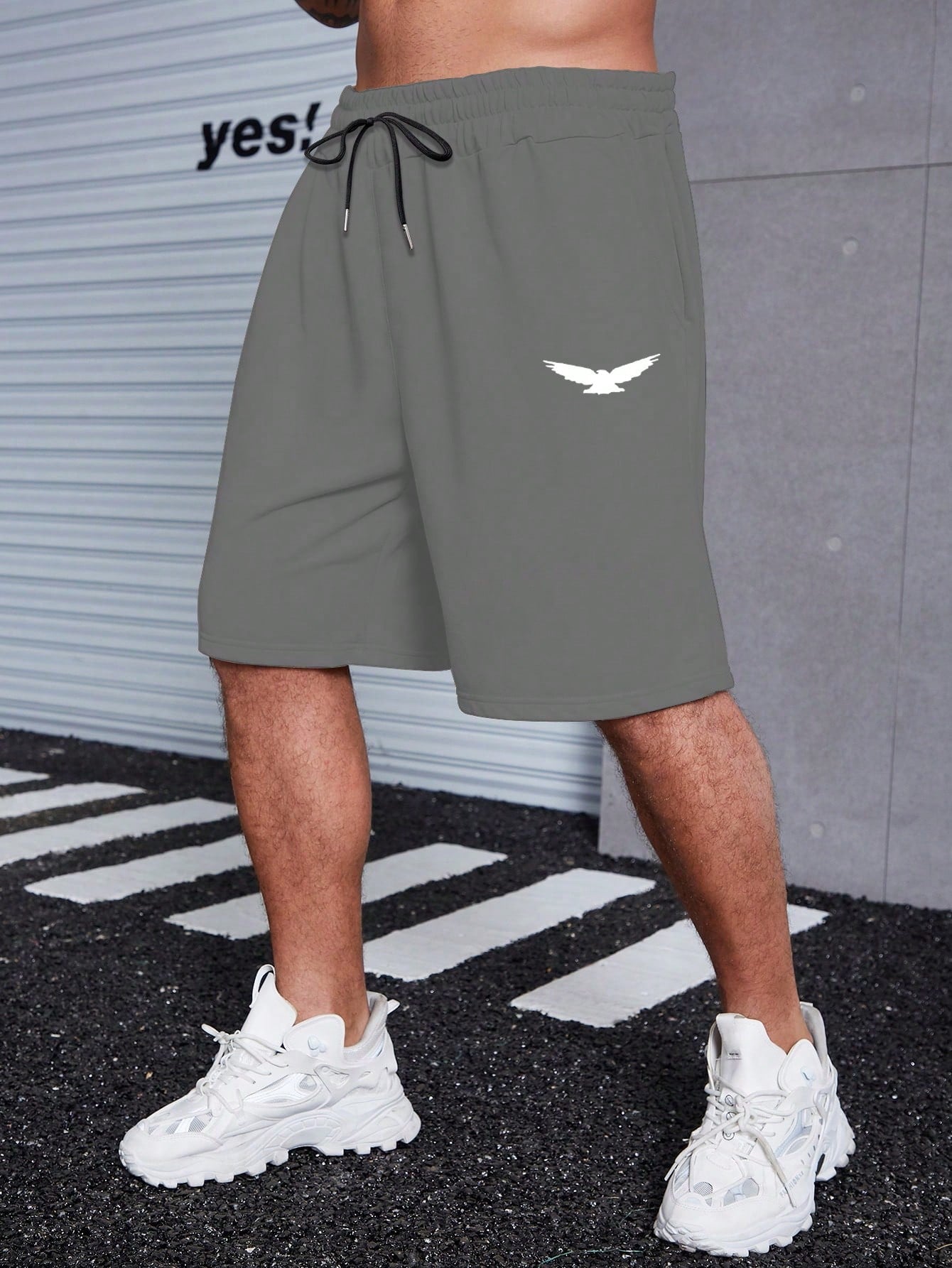 Men's Plus Size Bird Printed Drawstring Shorts, Suitable For Summer