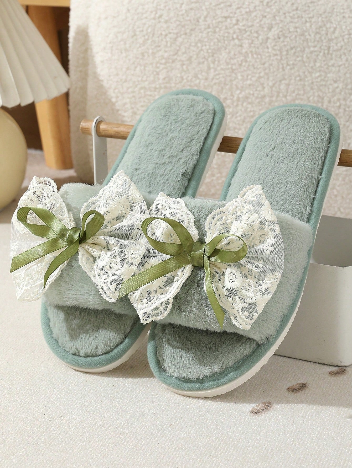 Fluffy Bowknot Slippers For Women, Soft Indoor House Shoes, Silent Anti-Slip Plush Slides