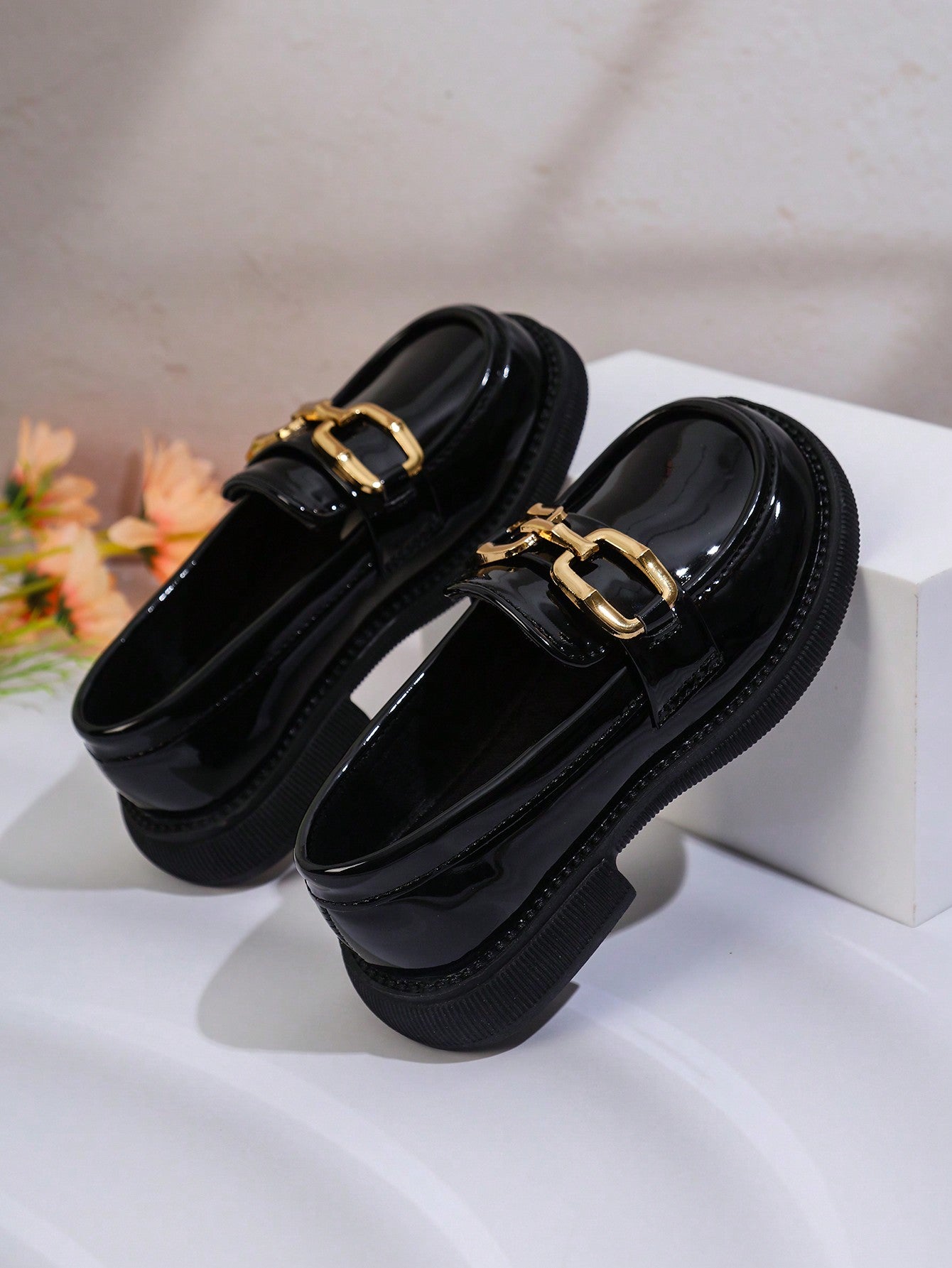 Kids Flat Shoes/Girls' Fashionable College Style Cute Solid Soft Flat Shoes/Breathable And Lightweight Dress Shoes/Suitable For Parties And School Students