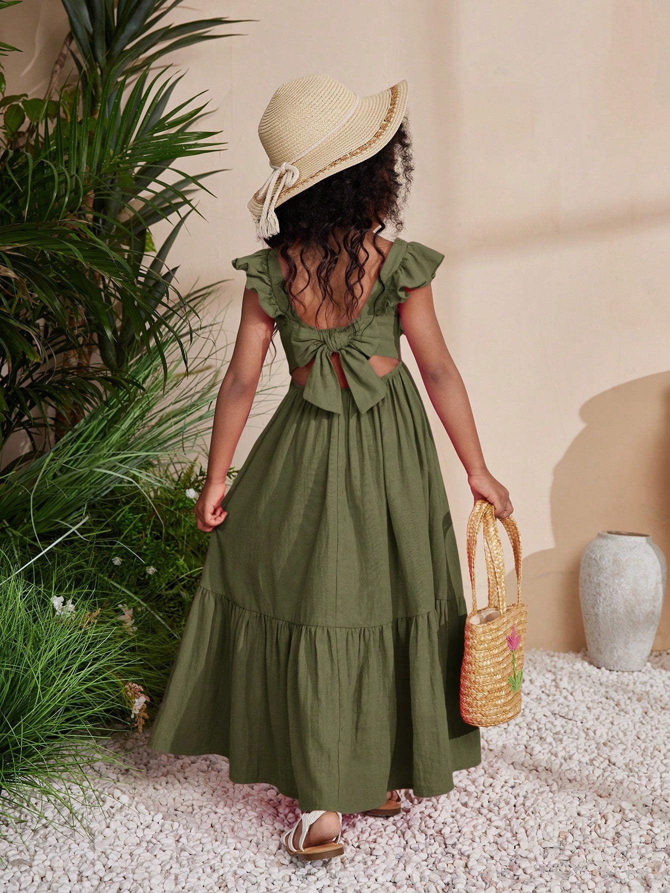 Young Girl Choco Color Sleeveless Maxi Dress With Woven Fabric And Square Neckline For Music Festival