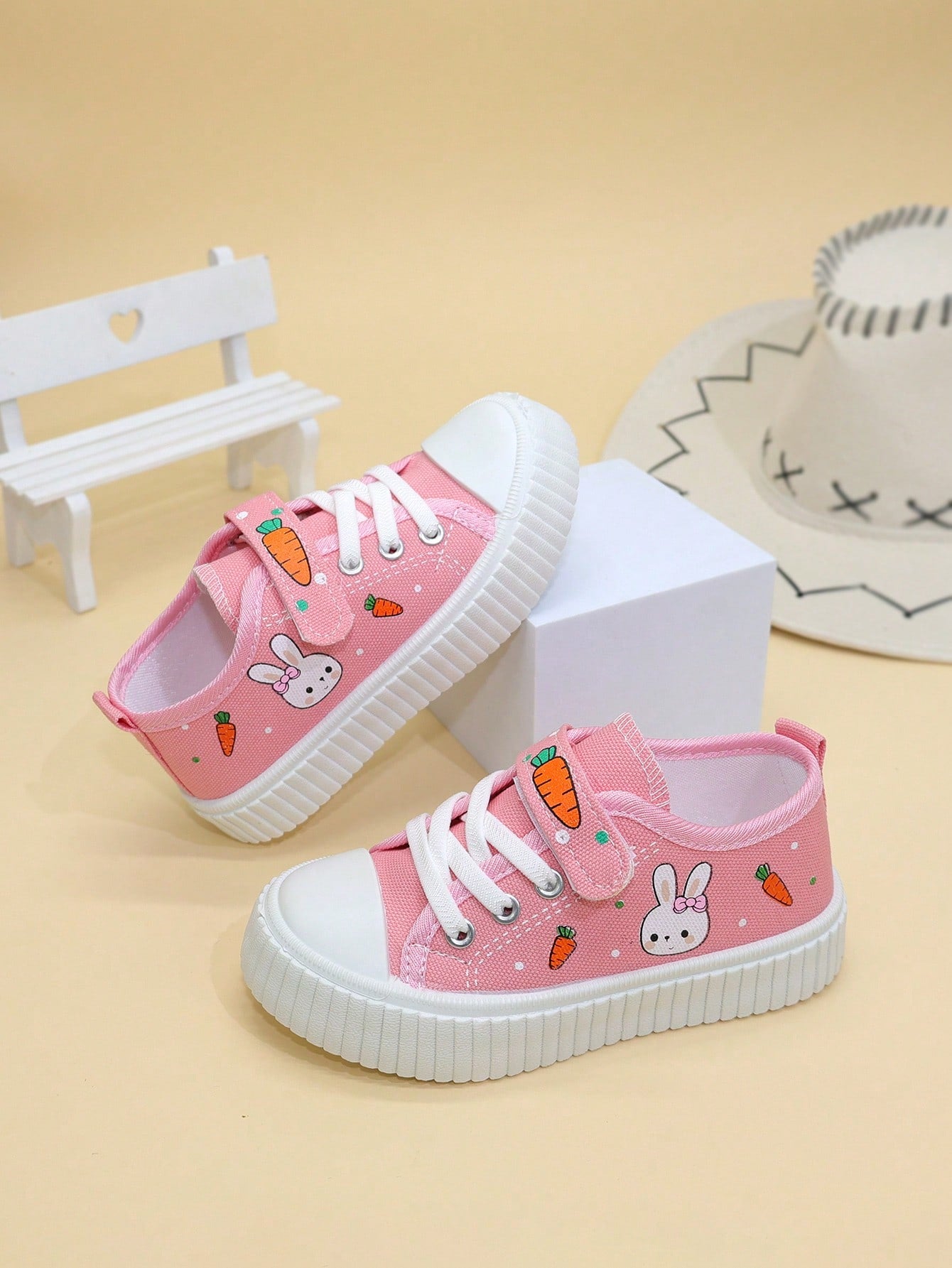 New Children Canvas Shoes Girl Casual Shoes Middle / Big Kids Thick Sole Sports Shoes Board Shoes