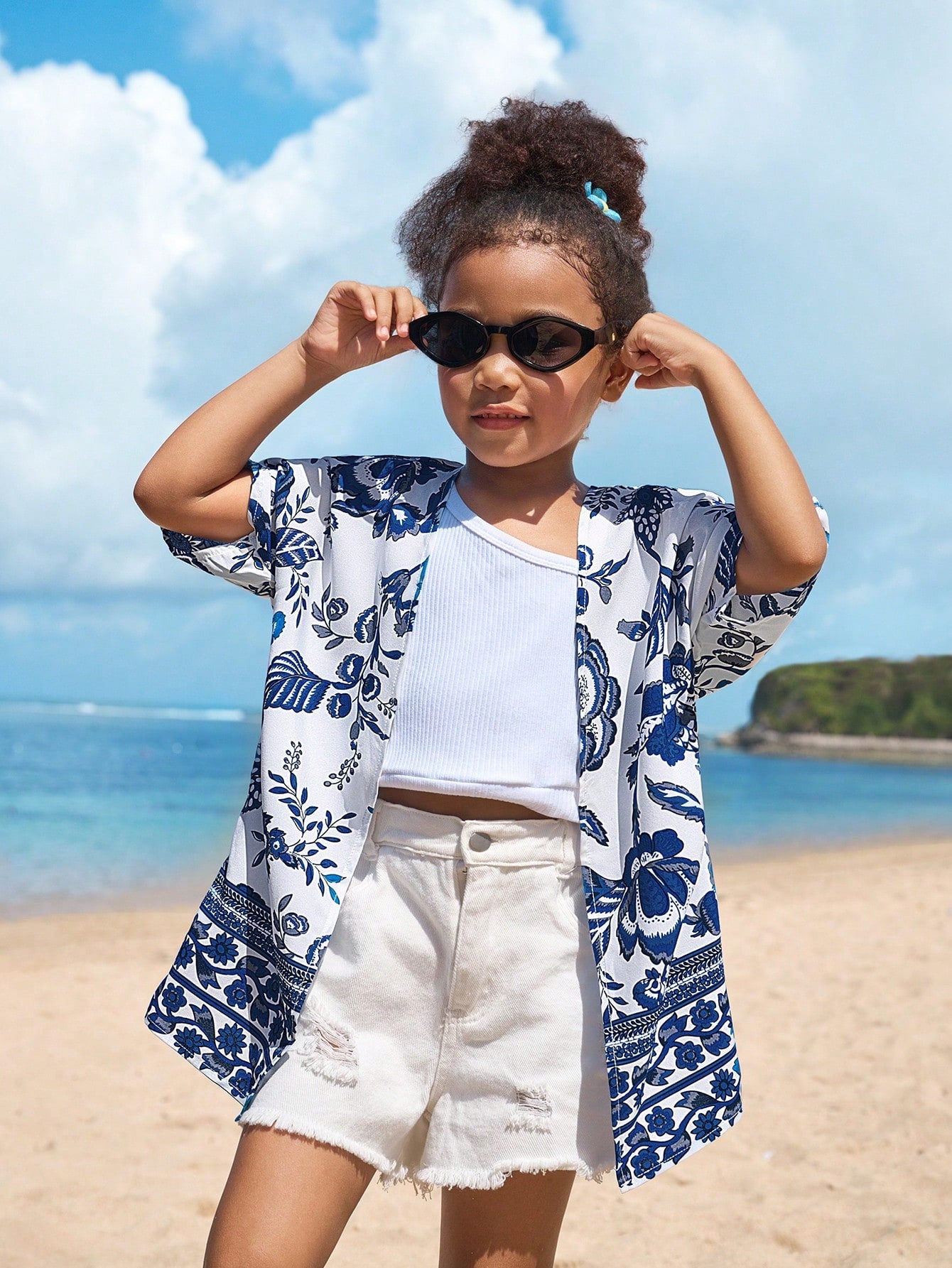 Young Girl Loose Vacation Kimono Cardigan With Woven Floral Pattern