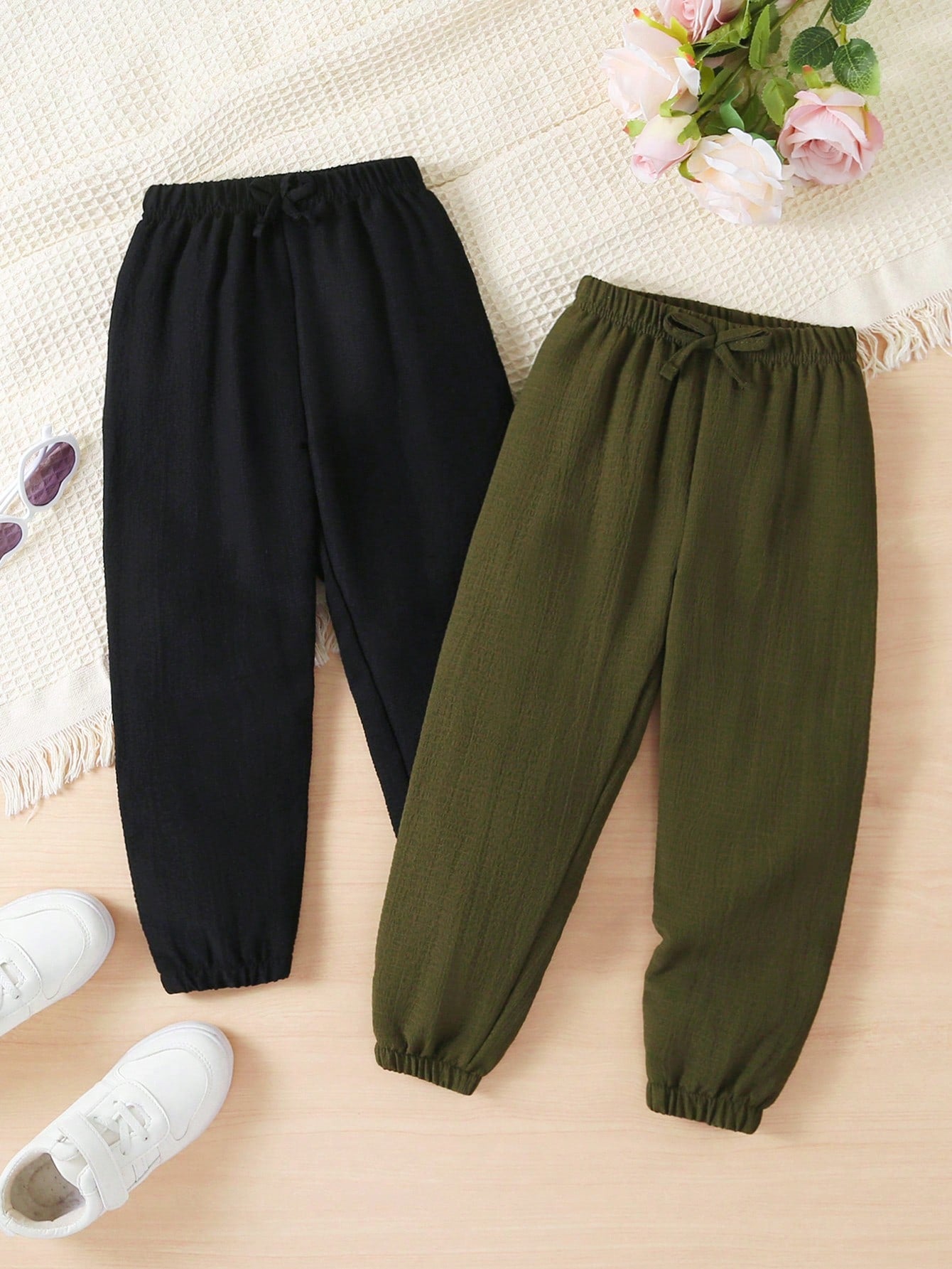 Young Girl 2pcs Solid Knot Front Pants