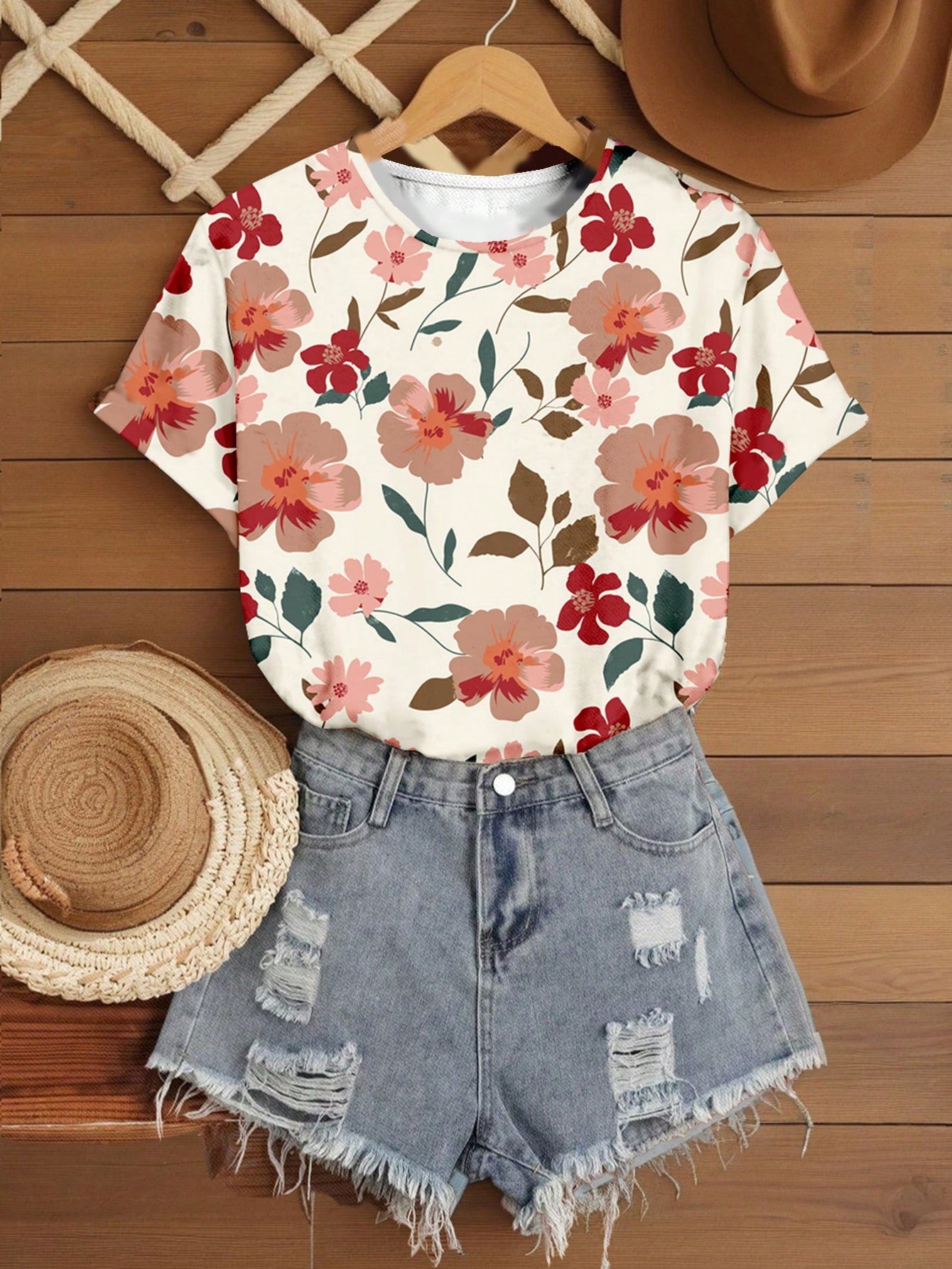 Plus Size Women's Summer Floral Printed Round Neck Short Sleeve Casual T-Shirt