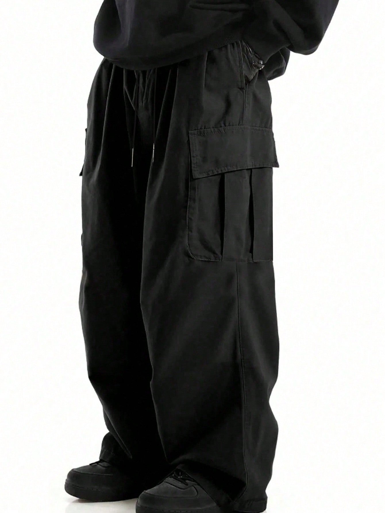 Men Casual Solid Color Loose-Fit Cargo Pants With Big Pockets