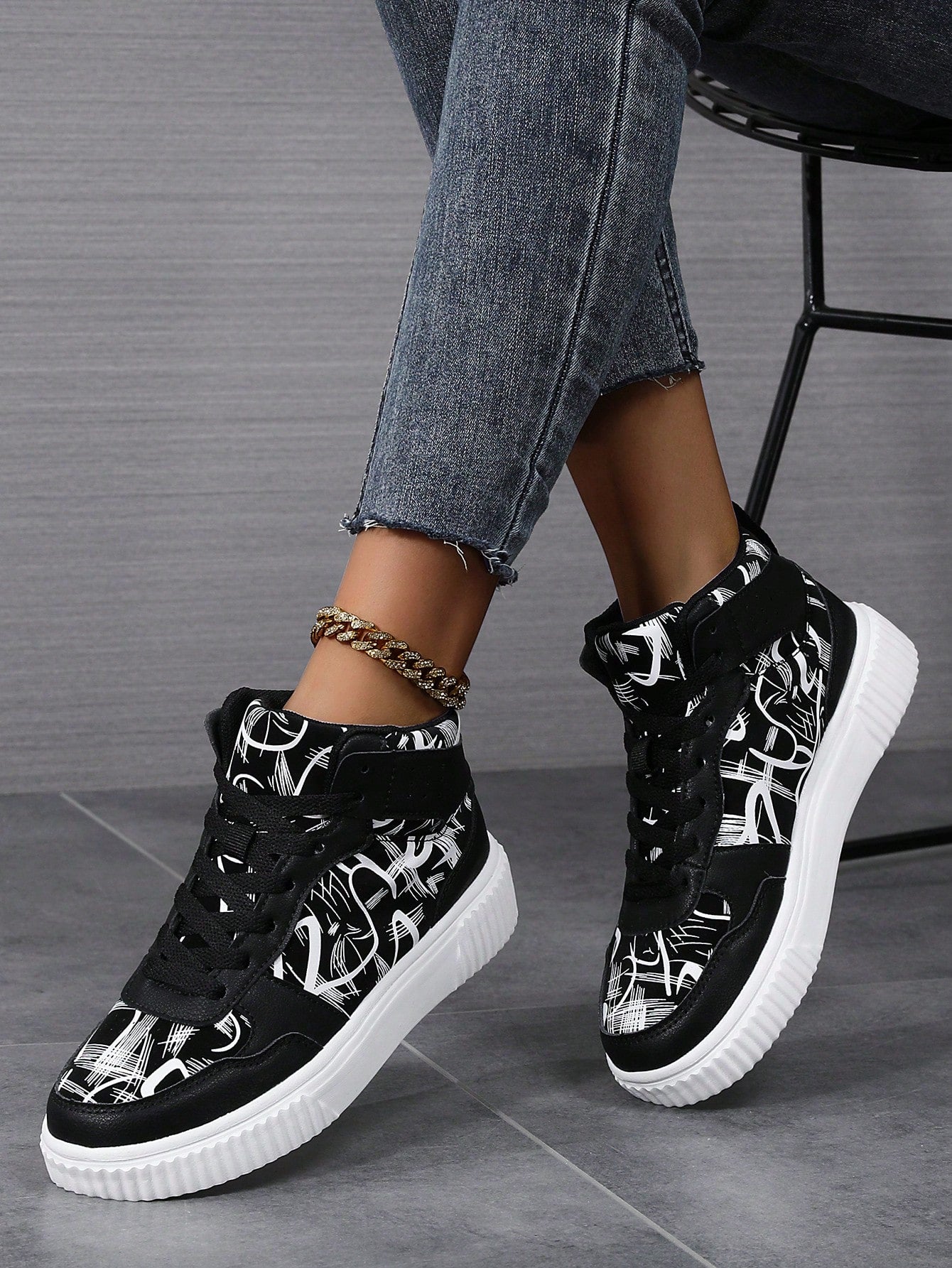 Casual Women's Shoes Pink Color-Block Front Tie Fashionable High Top Sneakers Woman Sports Shoes