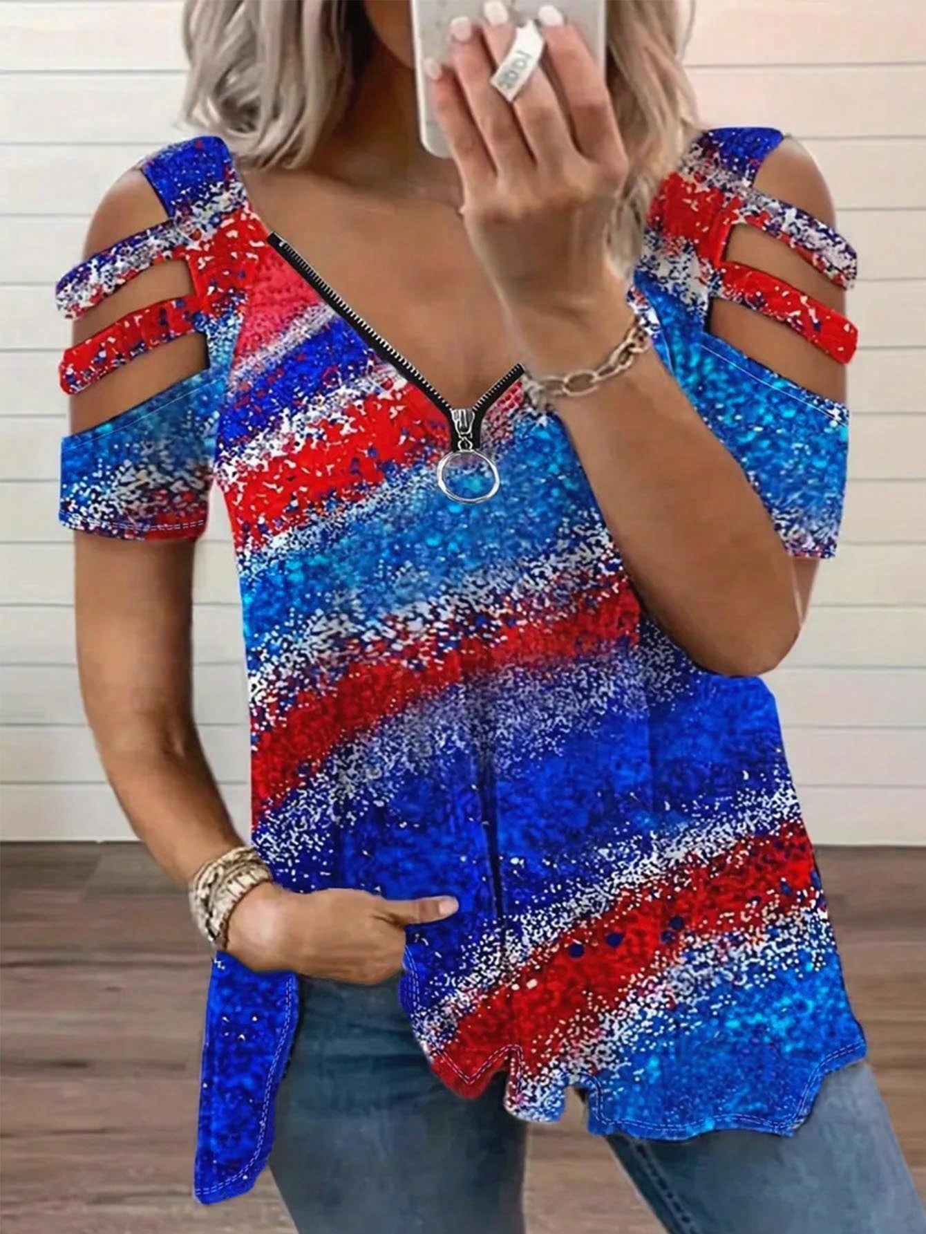 Women&#39;s Plus Zip Up Flag Print Short Sleeve T-Shirt