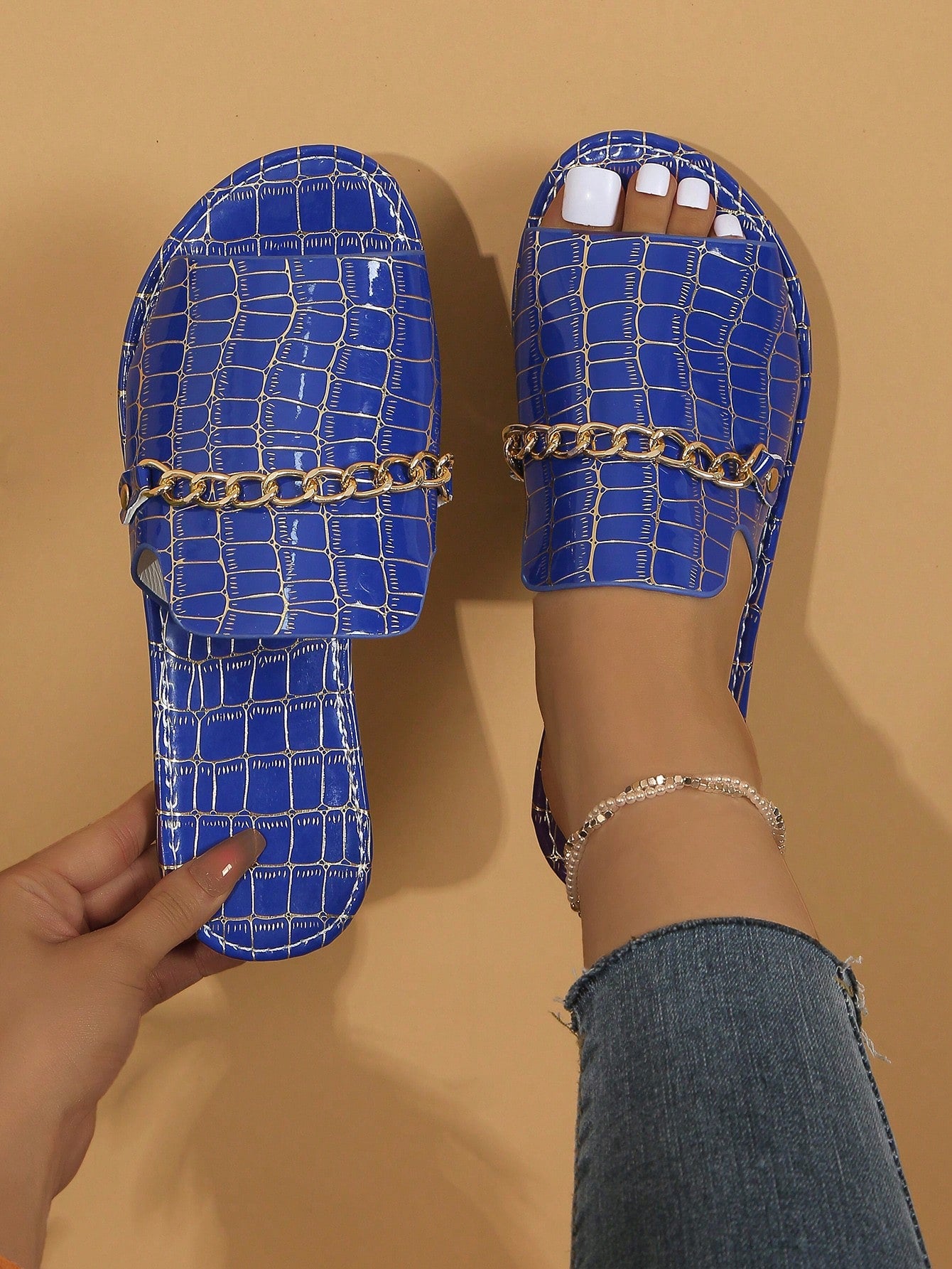 Plus Size Fashionable New Chain Flat Beach Sandals For Export