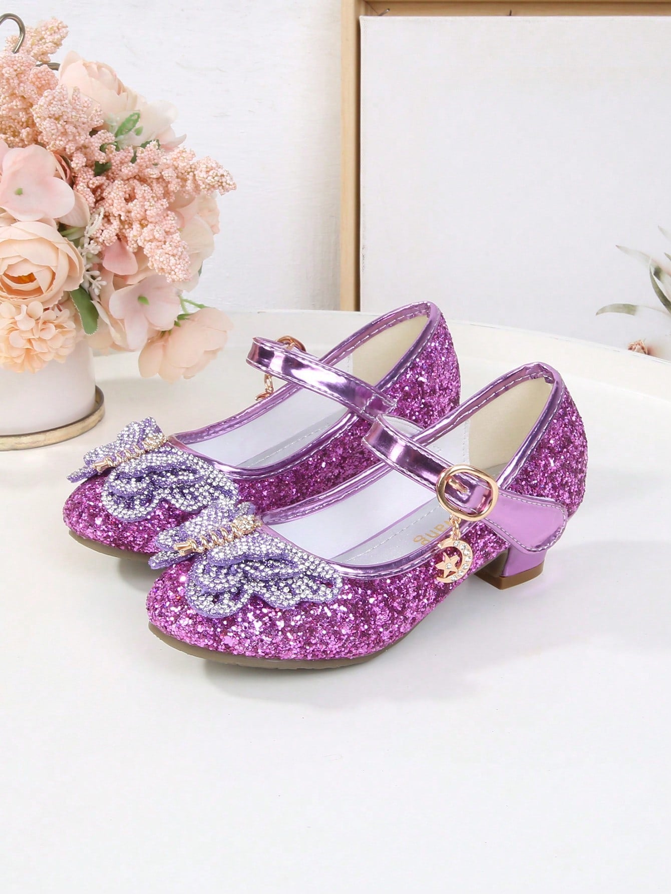 Children's High Heels. Spring/Autumn Fashionable Bowknot Princess Style Girls' Dress Shoes