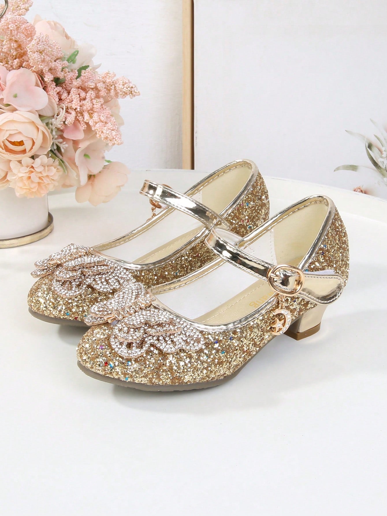 Children's High Heels. Spring/Autumn Fashionable Bowknot Princess Style Girls' Dress Shoes