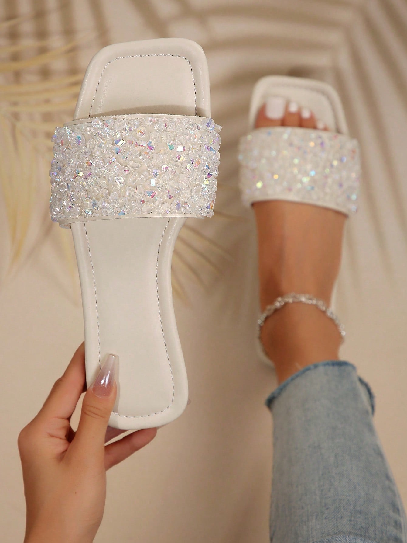 Women's Plus Size Flat Slides Sandals, Holiday Style, Casual And Versatile, Decorated With Rhinestones, Fashionable Outside Wearing Slippers For Summer