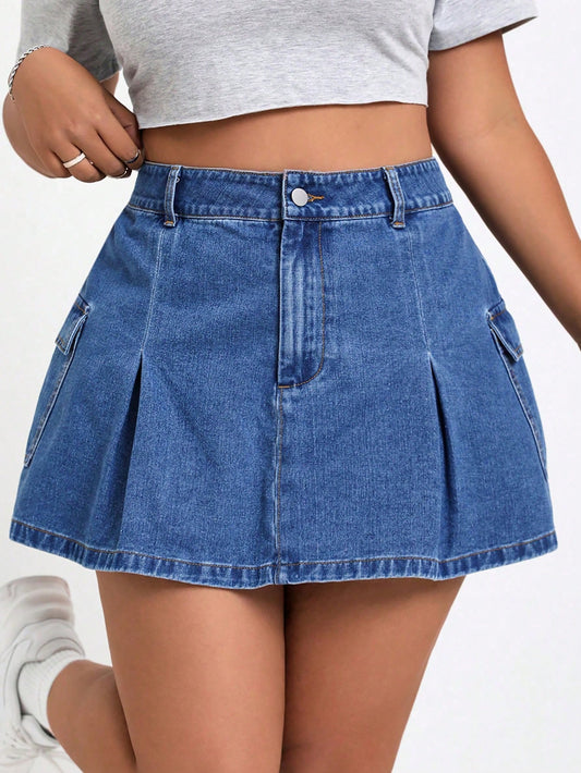 Plus Size Fashionable Folded & Pleated & Flap Pocket Design Denim Skirt With Cargo Style