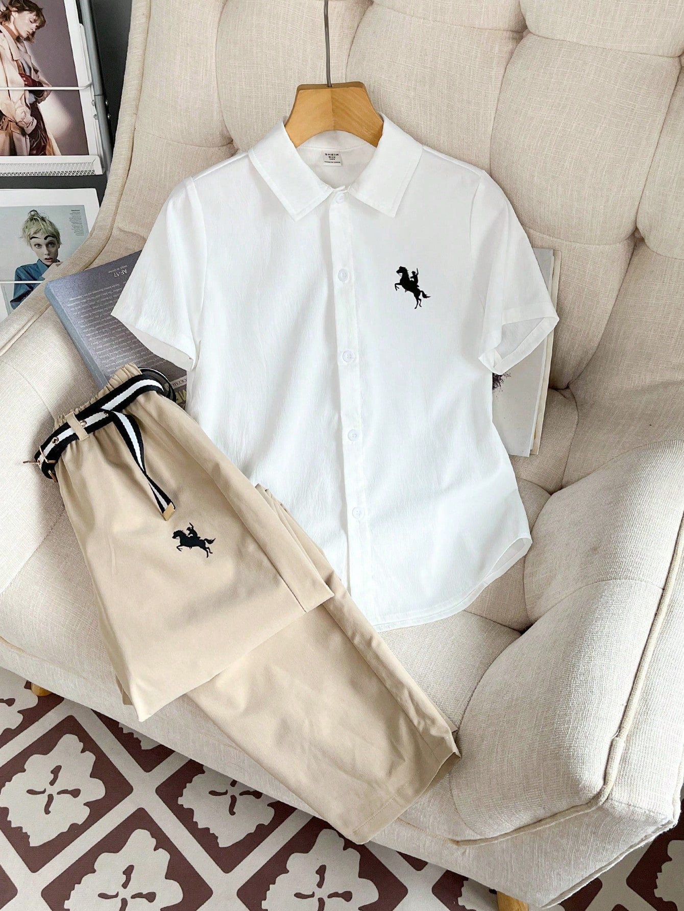 Tween Boy 2pcs 7/4 Patterned Button-Up Shirt With Belted Pants Suit, Great For Commuting, School Days, Daily Wear, Casual College Outings, Sports & Suitable For Spring/Summer.