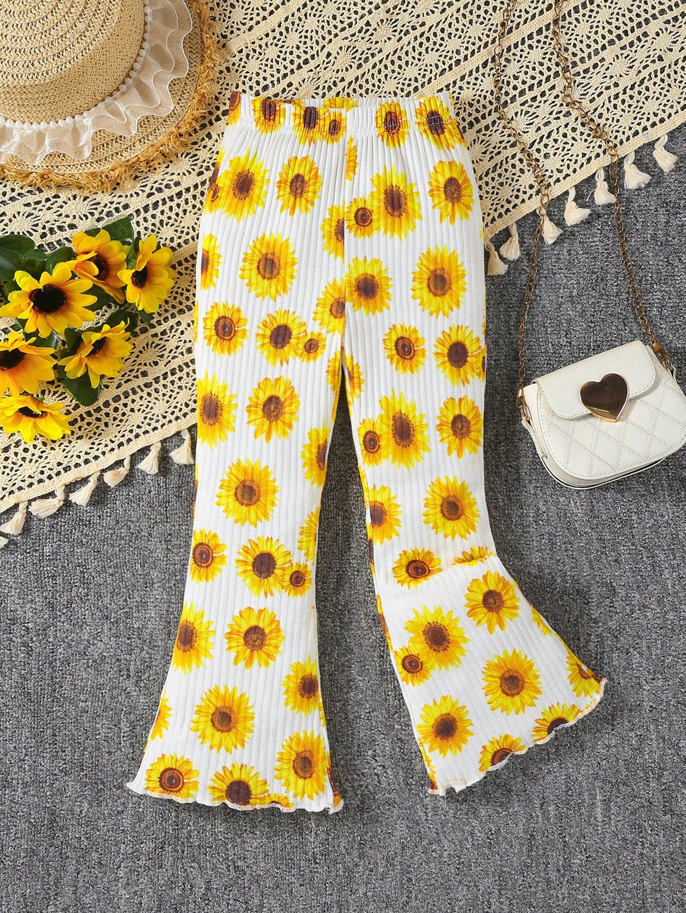 Young Girl Cartoon Flower Print Flare Pants