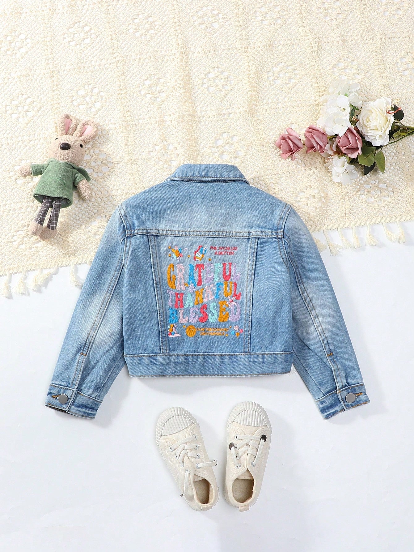 Young Girls' Cute And Lively Embroidered Jacket And Coat