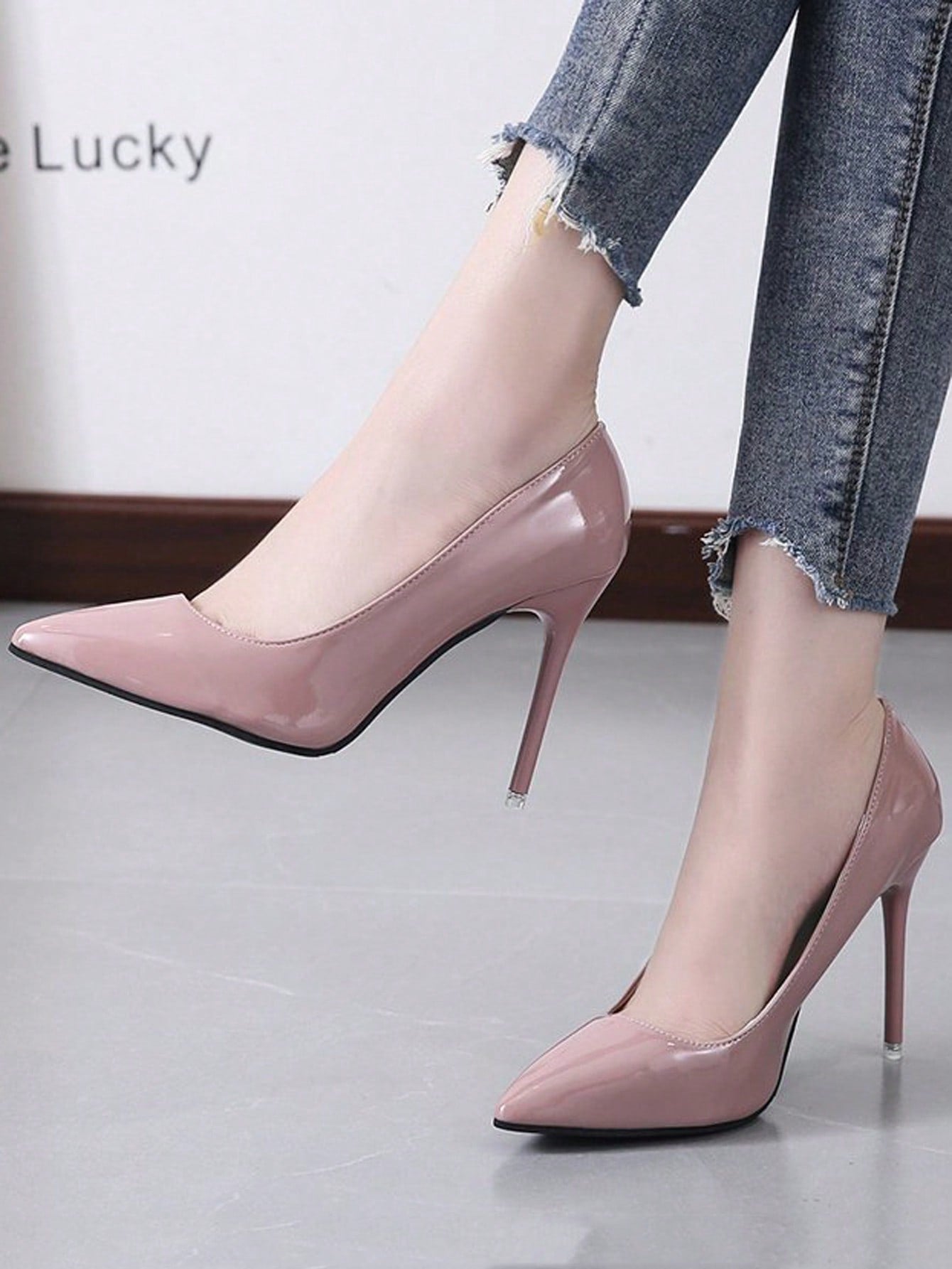 Women'S Large Size Silver Patent Leather Pointed Toe High Heel Stiletto Pumps, Sexy, Fashionable And Luxurious