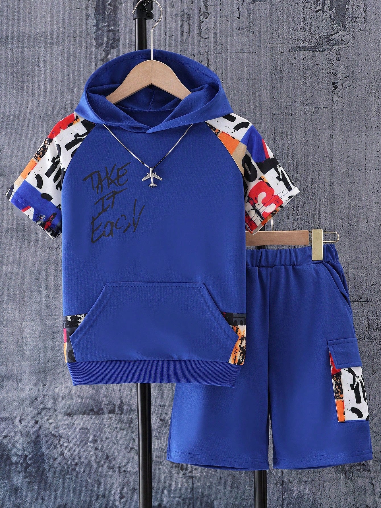 Tween Boy Letter Graphic Raglan Sleeve Hoodie & Shorts