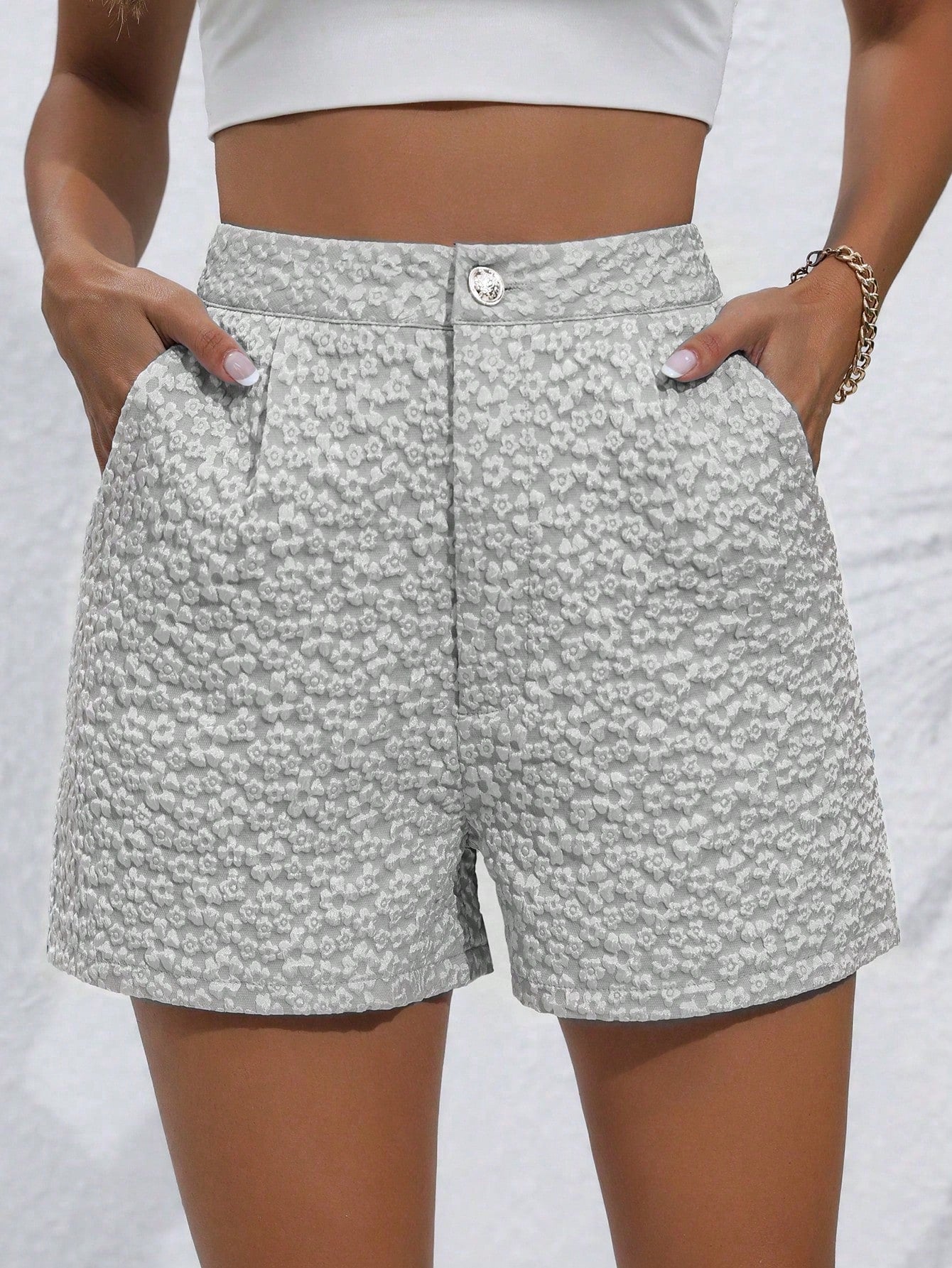 Random Jacquard Shorts With Diagonal Pockets