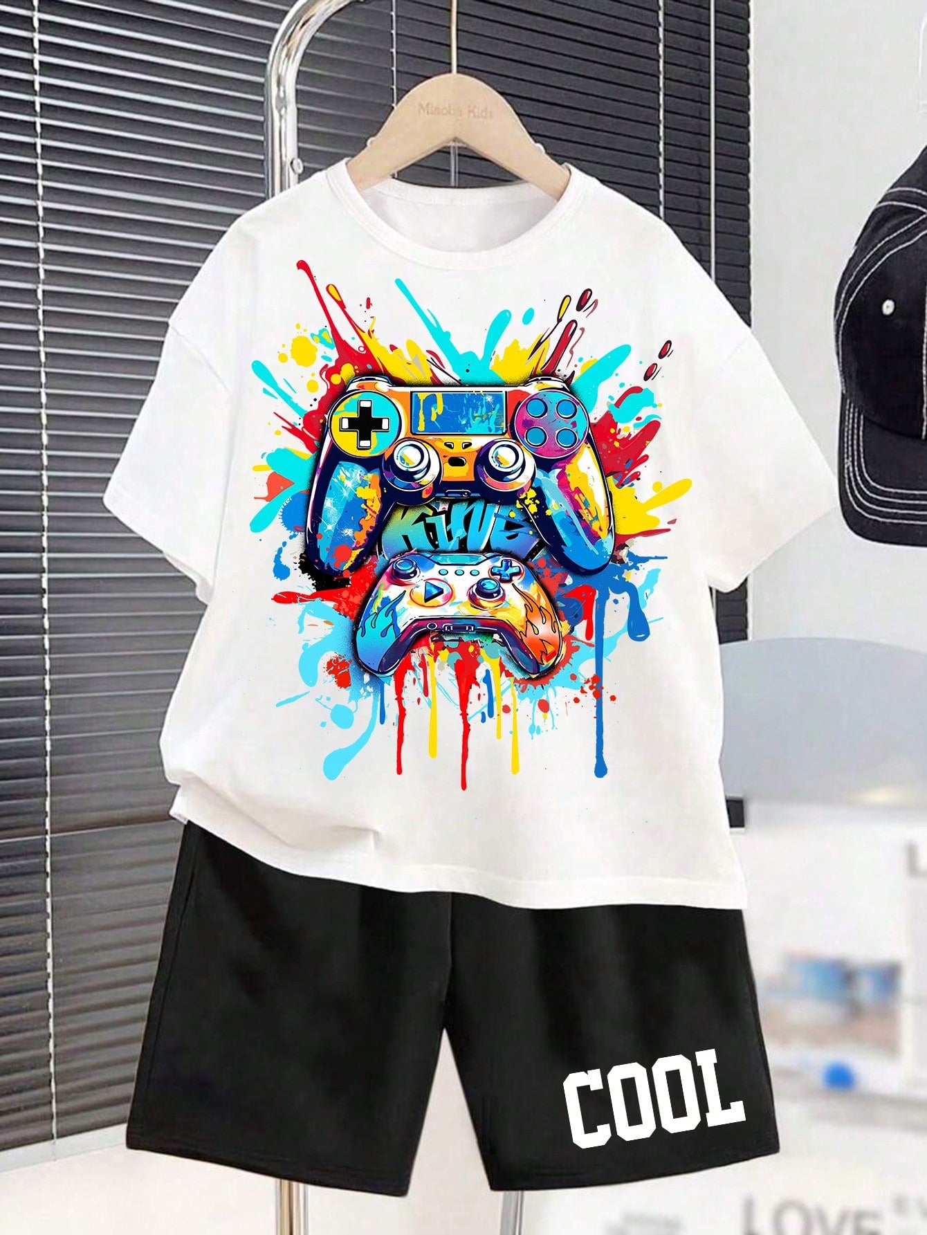 Tween Boys' Casual Simple Video Game Printed Short Sleeves T-Shirt And Shorts Set, Suitable For Summer