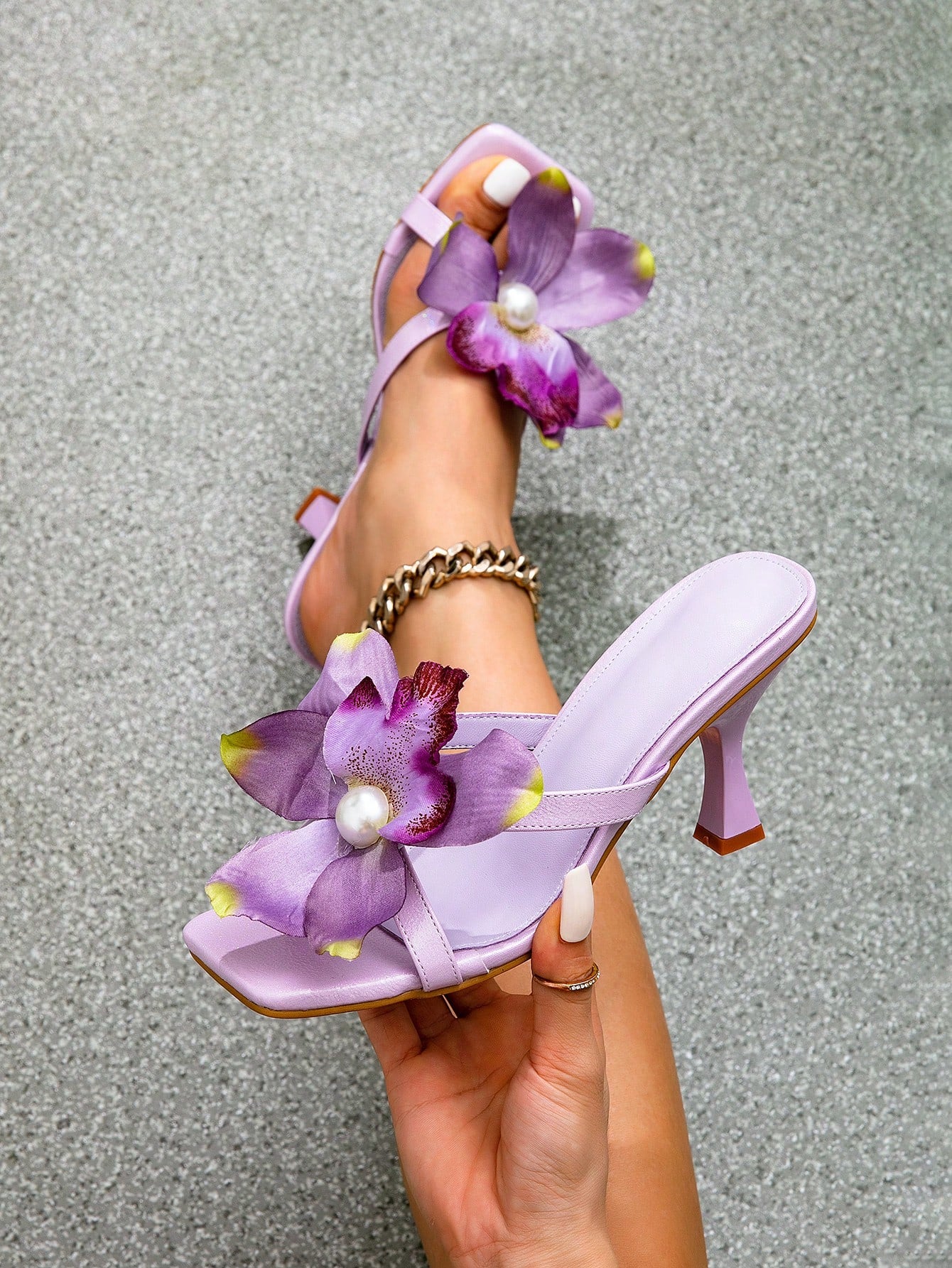 Fashionable Purple Women's High Heel Sandals With Peep Toe, Thin Heel, Non-Slip Sole And Flower Embellishment, Suitable For Spring And Summer Parties