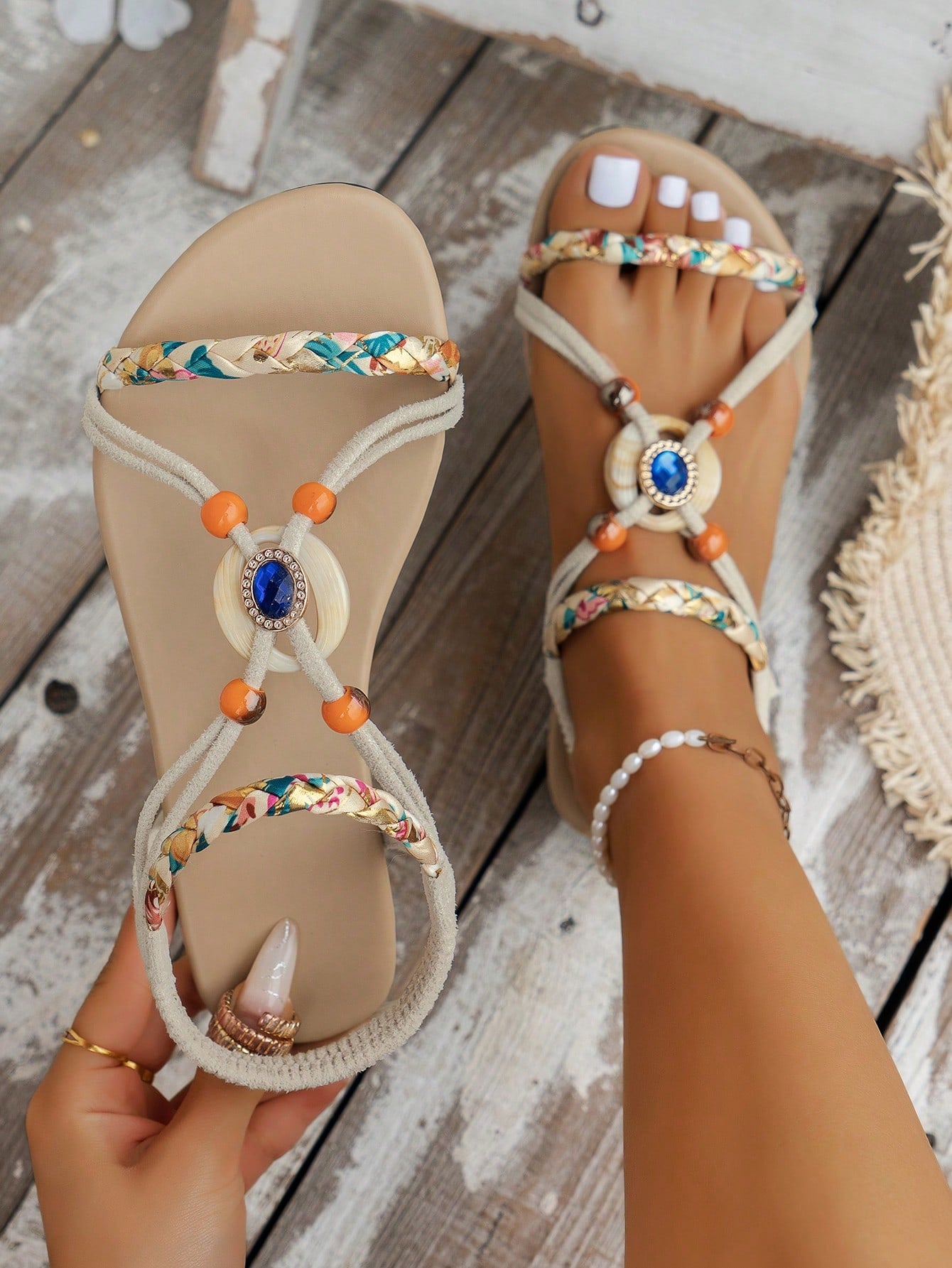 Women  Woven Flat Sandals For Summer, Lightweight And Non-Slip Beach Shoes, Random Colorful Woven Patterns Flat Sandals