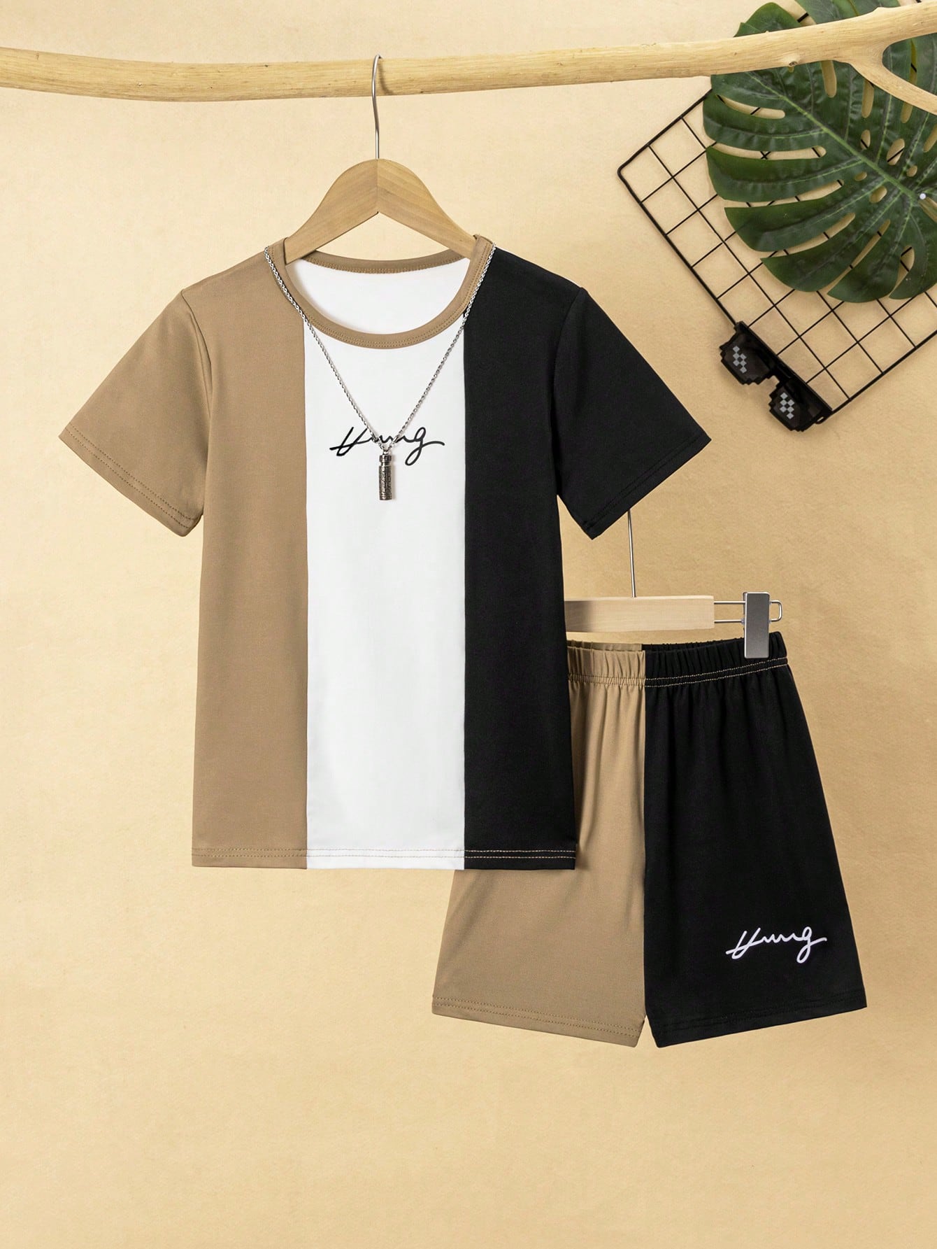 Young Boy's Casual Letter Printed Patchwork Contrast Color Short Sleeve T-Shirt And Shorts Two Piece Set