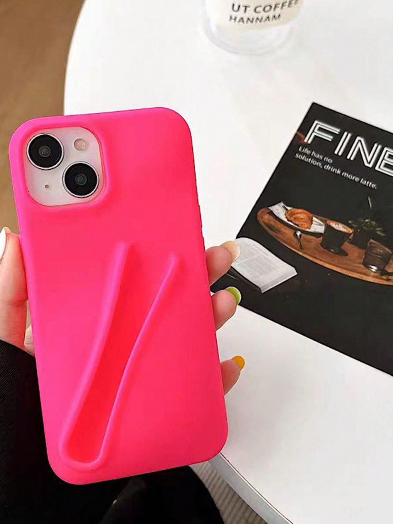 Pink New Creative Lipstick Lip Gloss Phone Case, Compatible With Apple XS/XR/XSMAX/11/12/13/14/15pro/Promax, Silicon Full Cover Anti-Shock Phone Case For Protection