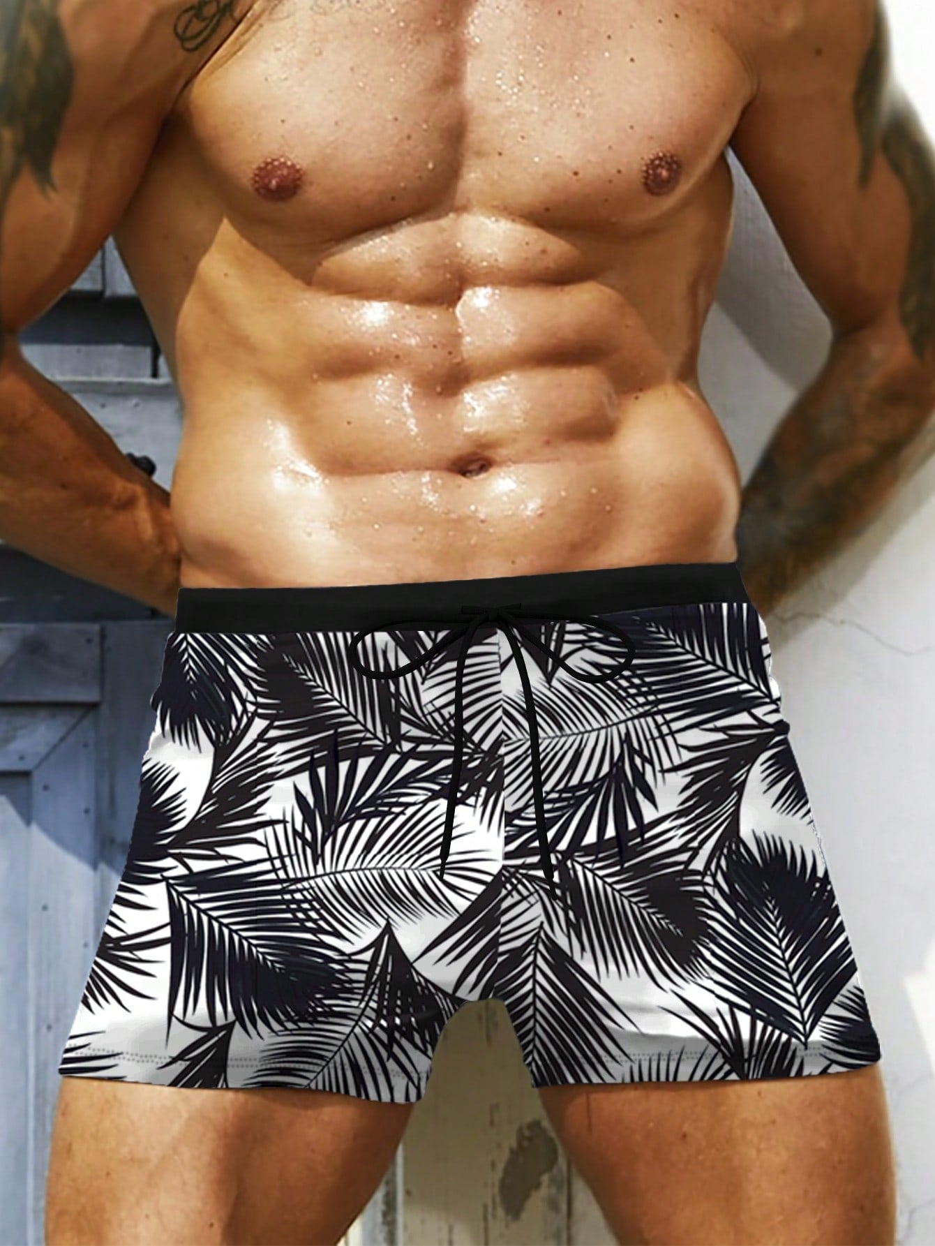 Men Tropical Print Drawstring Waist Swim Trunks