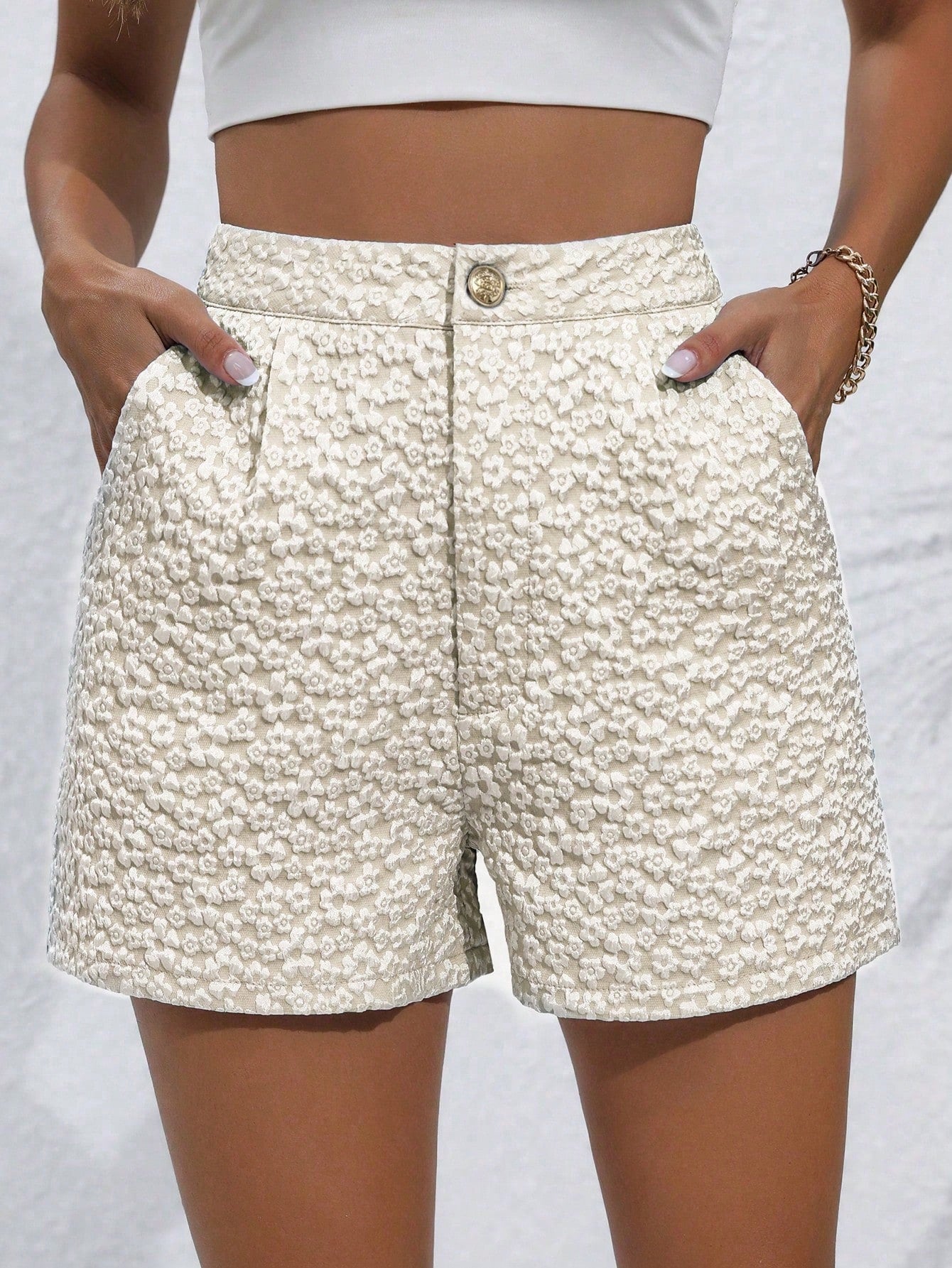 Random Jacquard Shorts With Diagonal Pockets