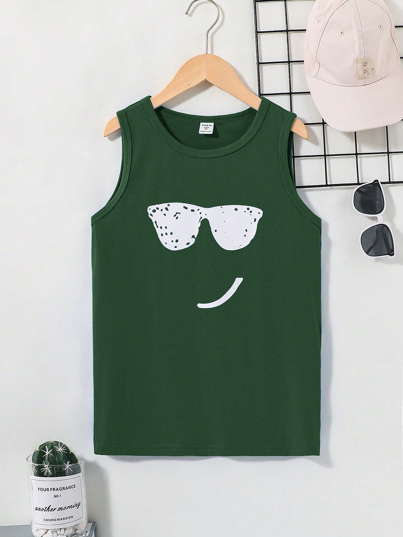 Tween Boy Casual Comfortable Sleeveless Top With Sunglasses & Smirk Pattern