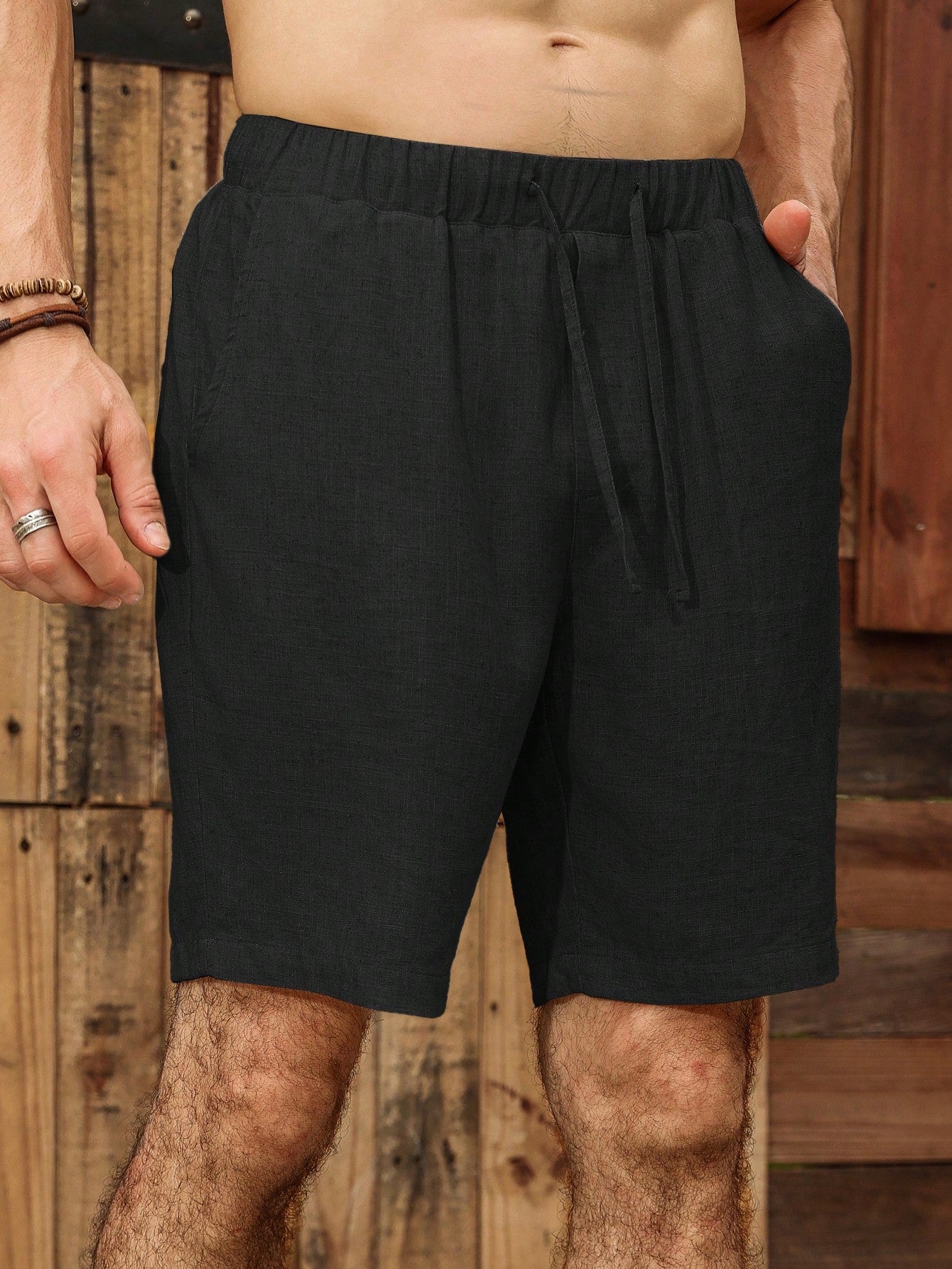 Men's Fashionable Loose Solid Color Casual Shorts