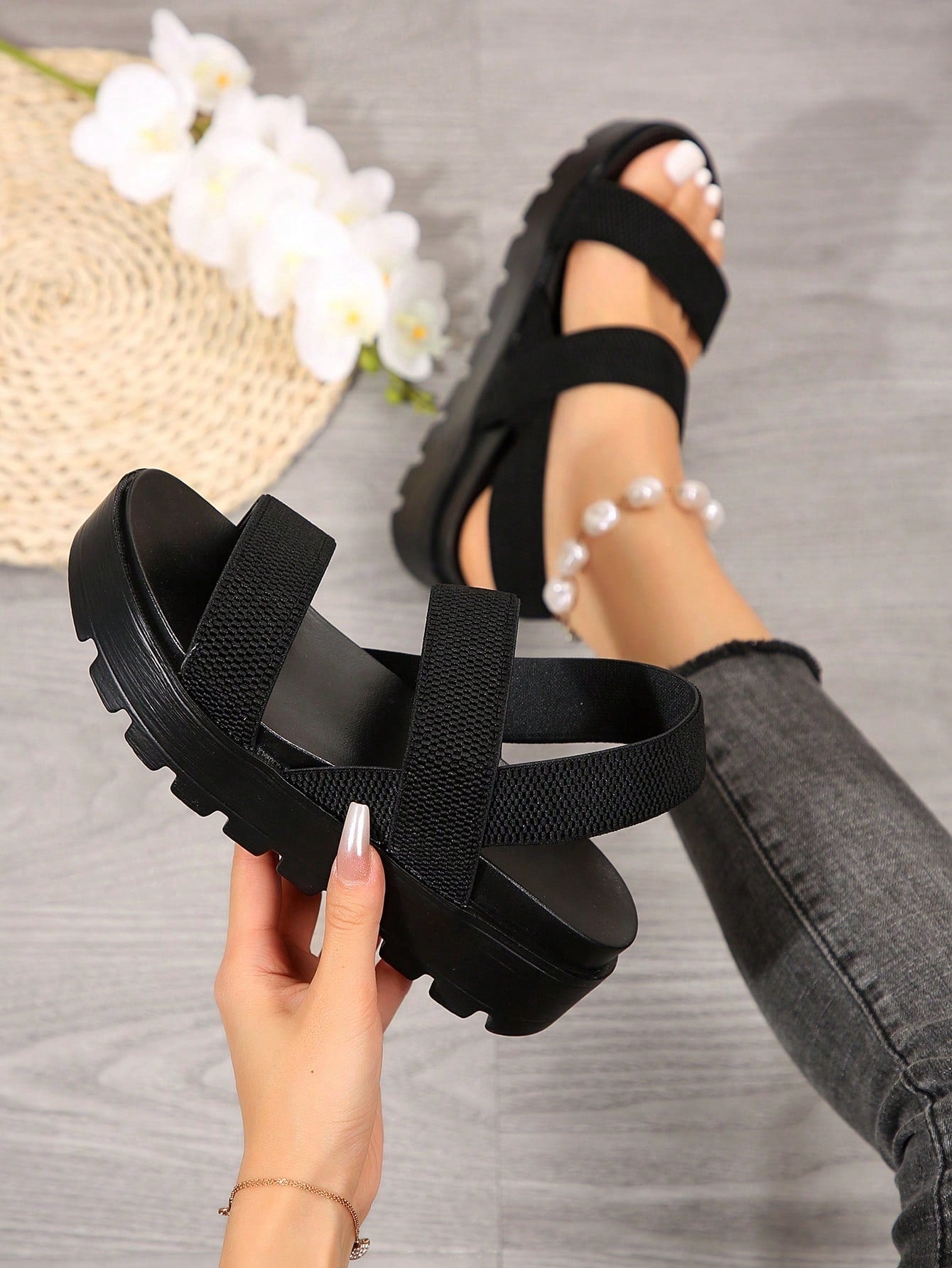 Fashion White Sandals For Women, Tie Leg Design Strappy Wedge Sandals