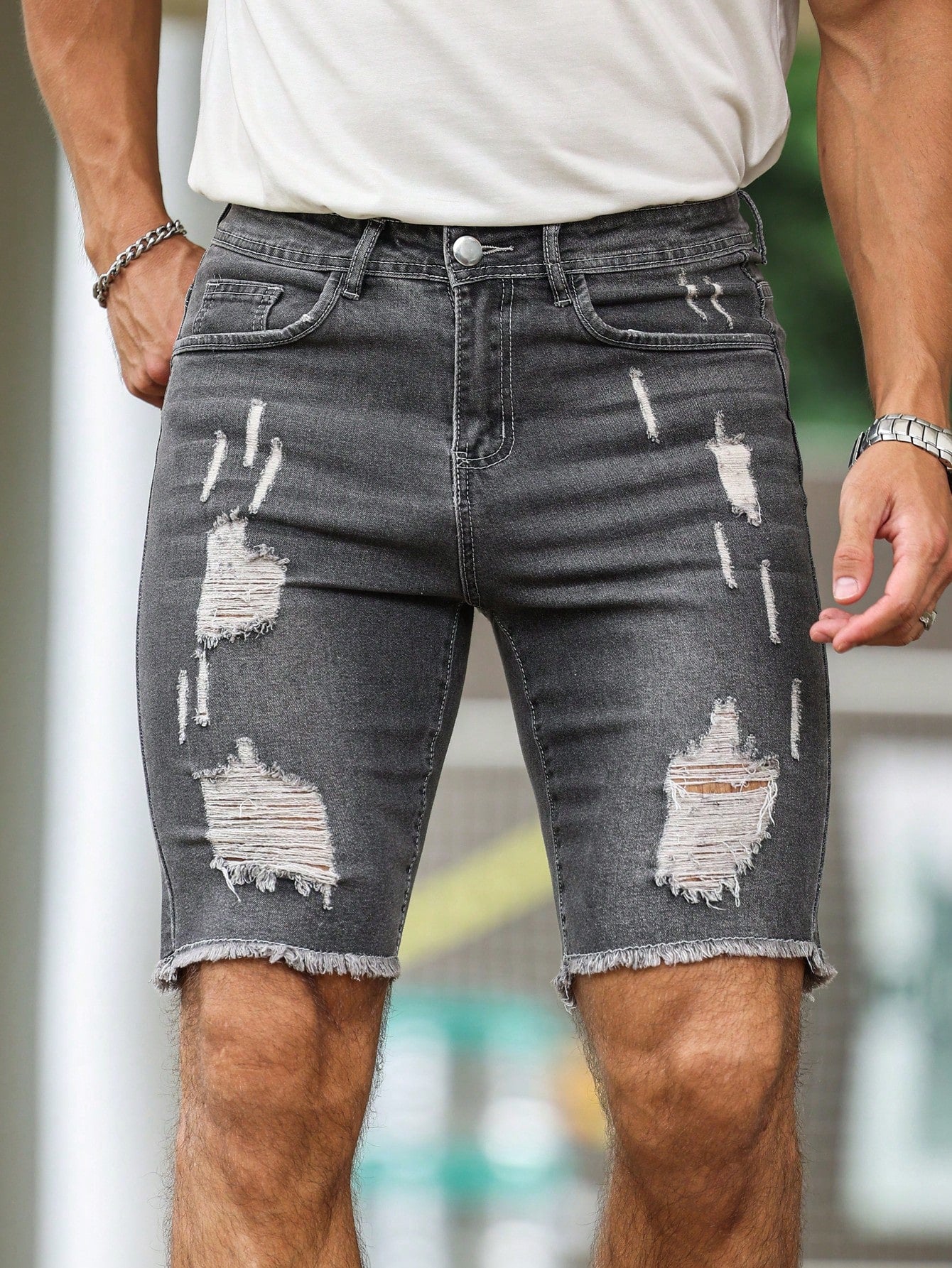 Men Ripped Frayed Raw Hem Denim Shorts