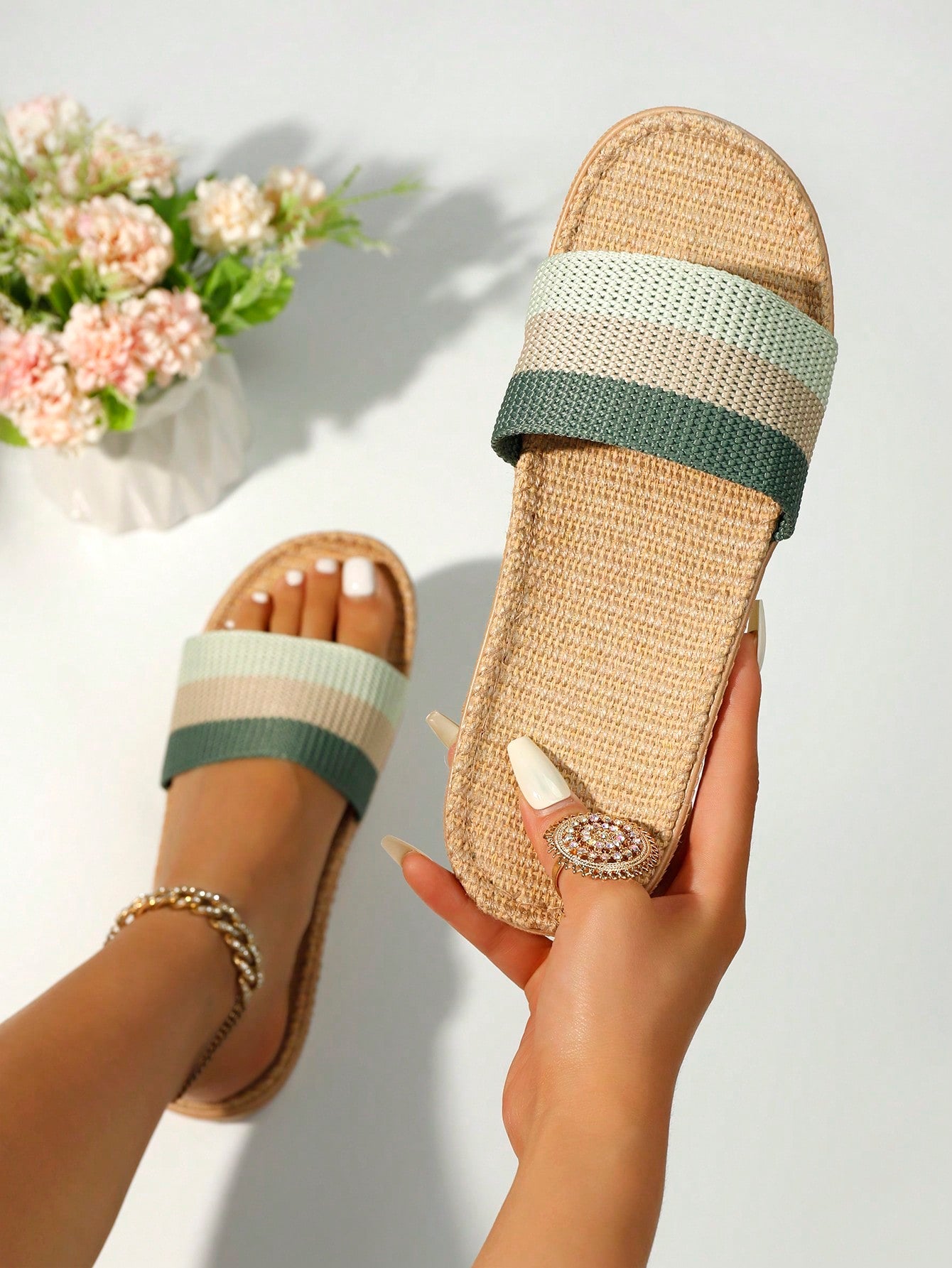 Women's Three-Color Woven Band Grass Weaving Slippers, Summer Beach Linen Slides, Stitching Craft Design Indoor & Outdoor Anti-Slip House Slippers